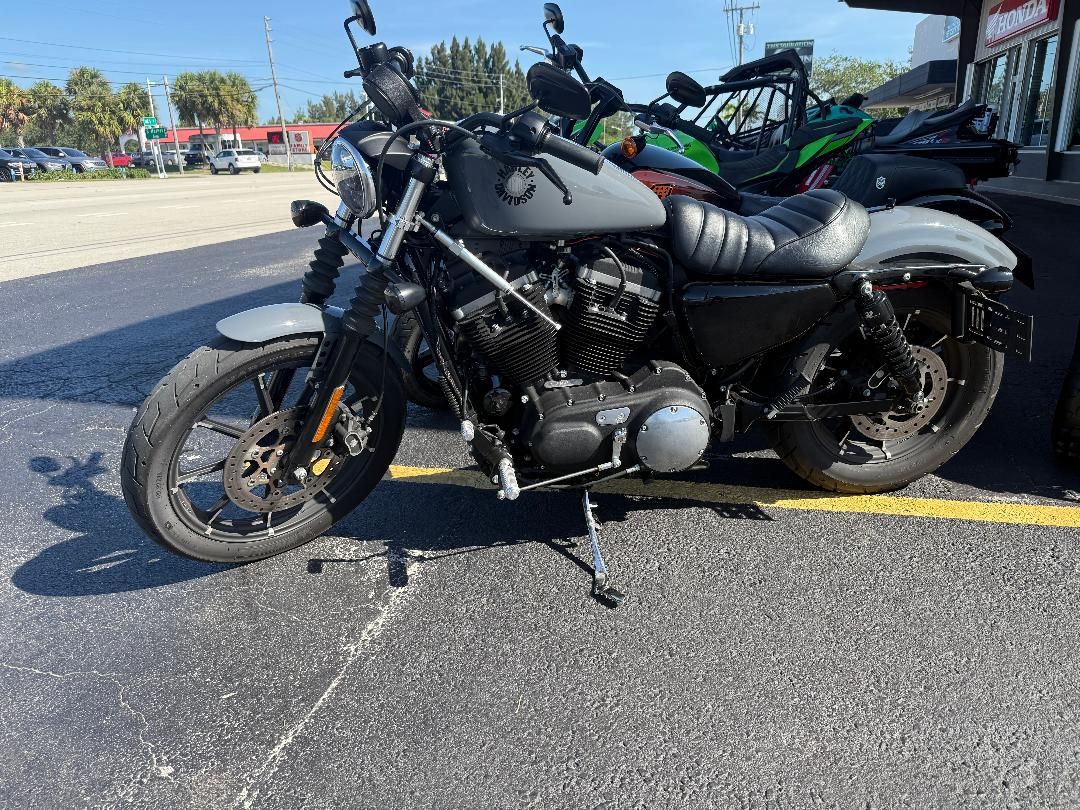 2022 Harley-Davidson Iron 883™ in Fort Pierce, Florida - Photo 2