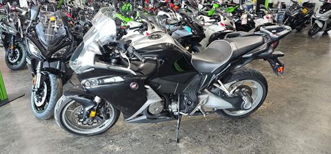 2013 Honda VFR1200F in Fort Pierce, Florida - Photo 2