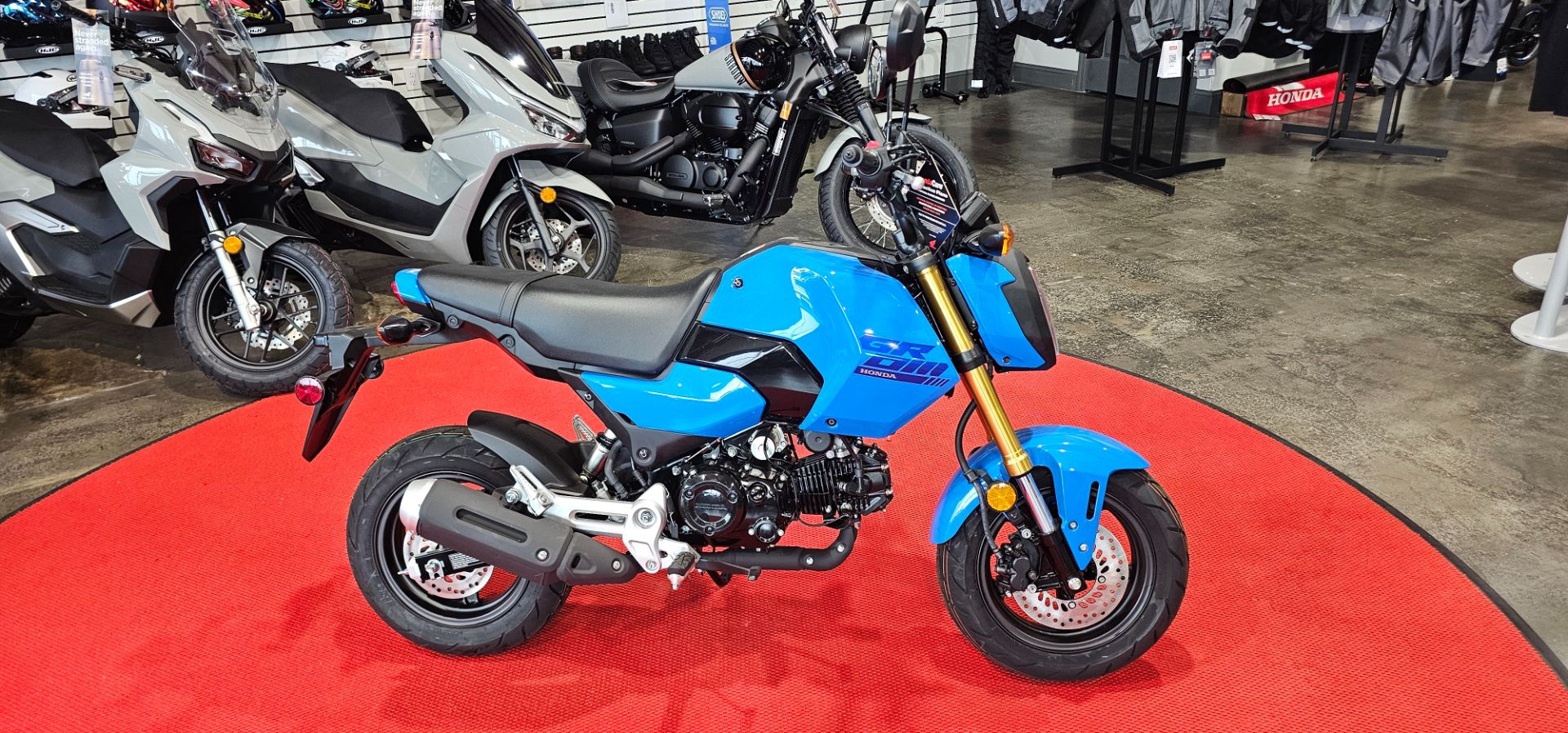 2025 Grom
