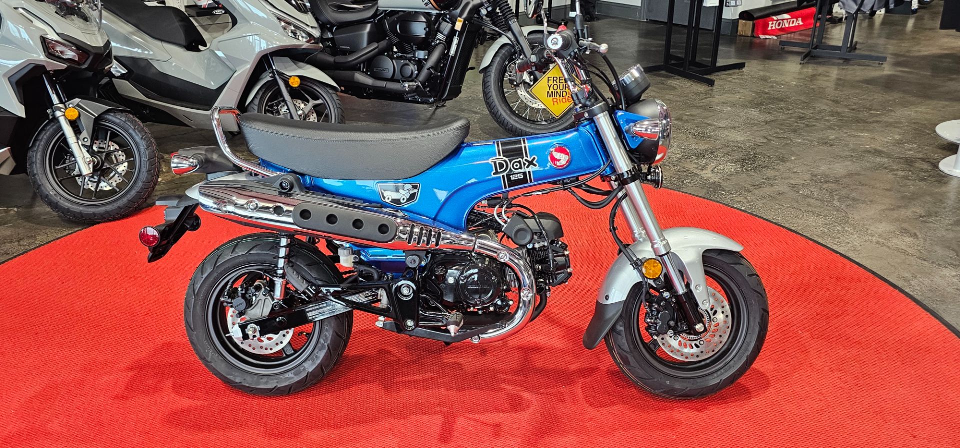 2025 Honda Dax 125 1