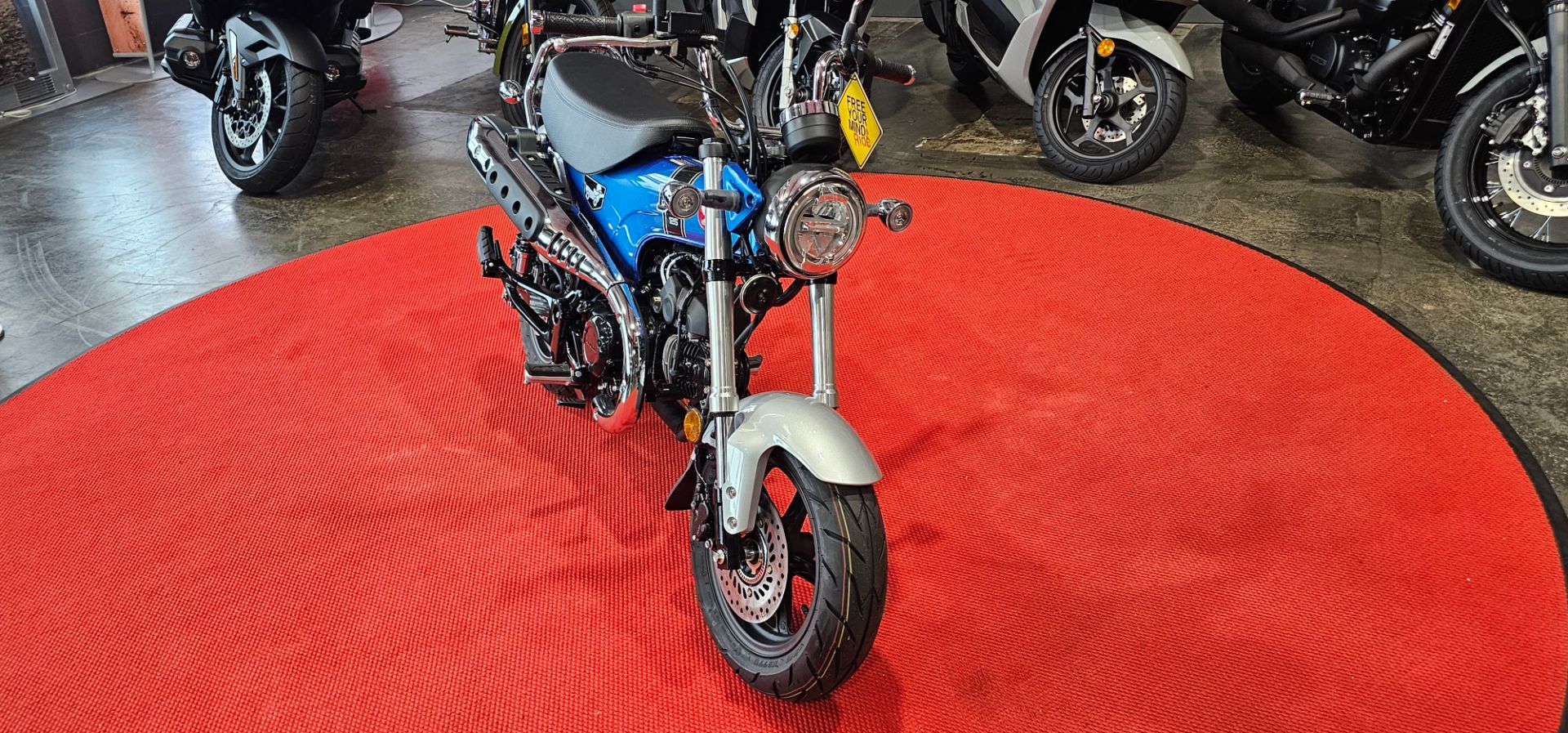 2025 Honda Dax 125 2