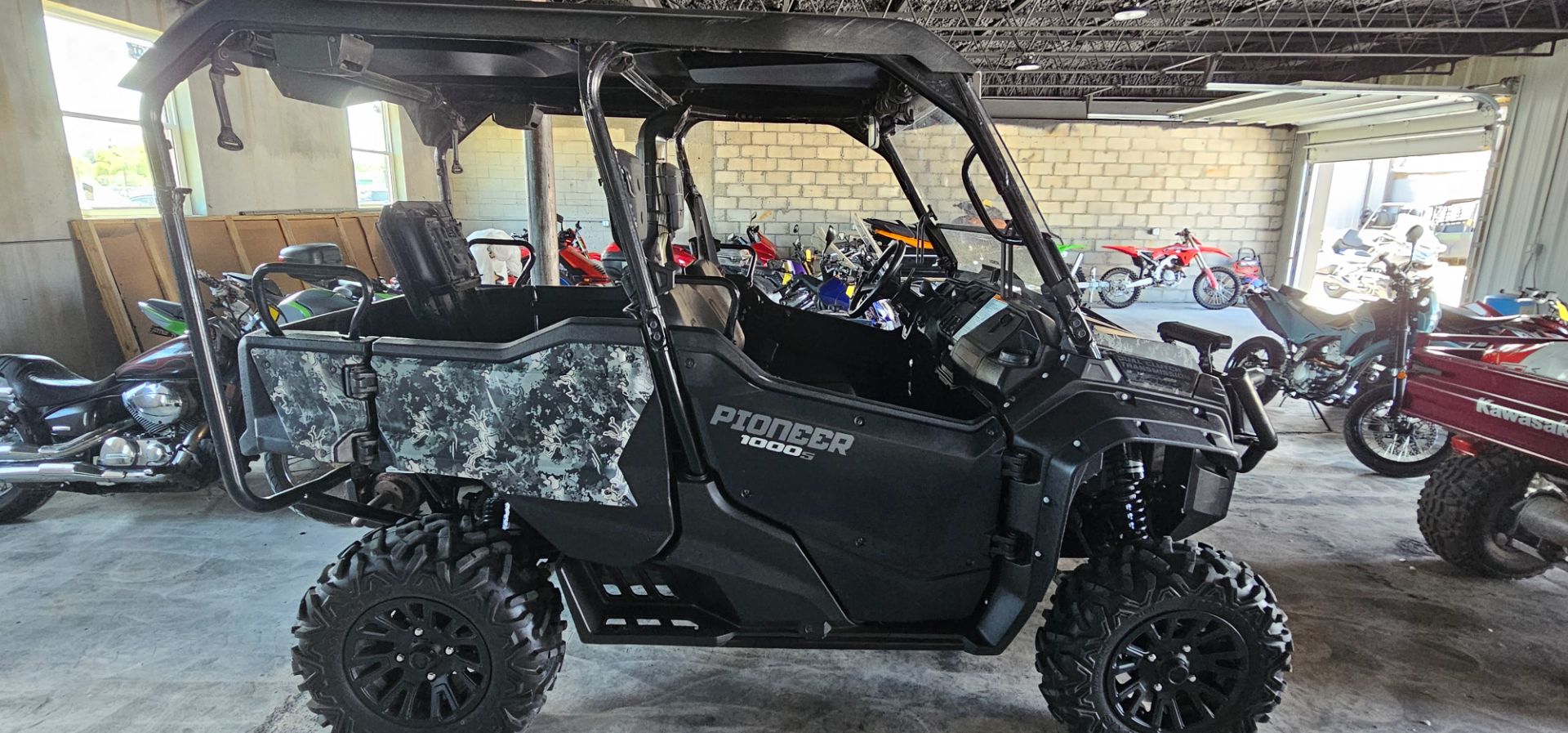 2021 Honda Pioneer 1000-5 Limited Edition in Fort Pierce, Florida - Photo 1