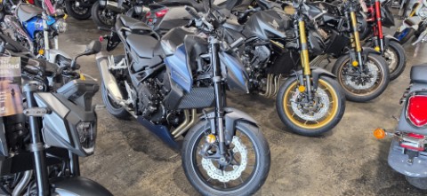 2026 Honda CB750 Hornet E-Clutch