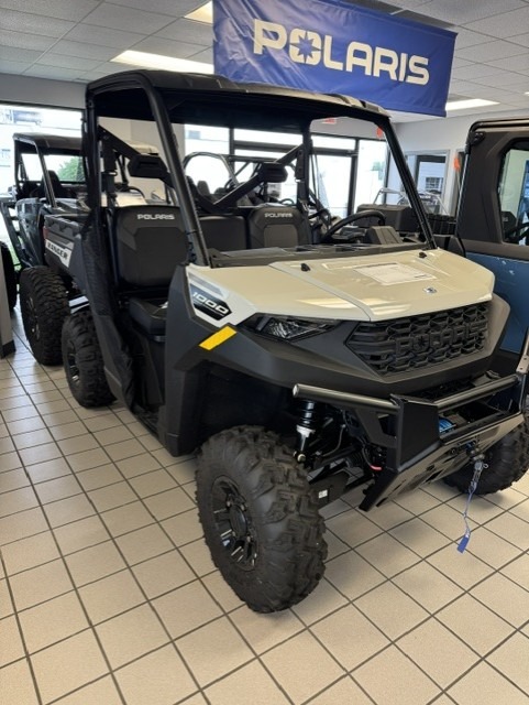 2026 Polaris Ranger 1000 Premium 1