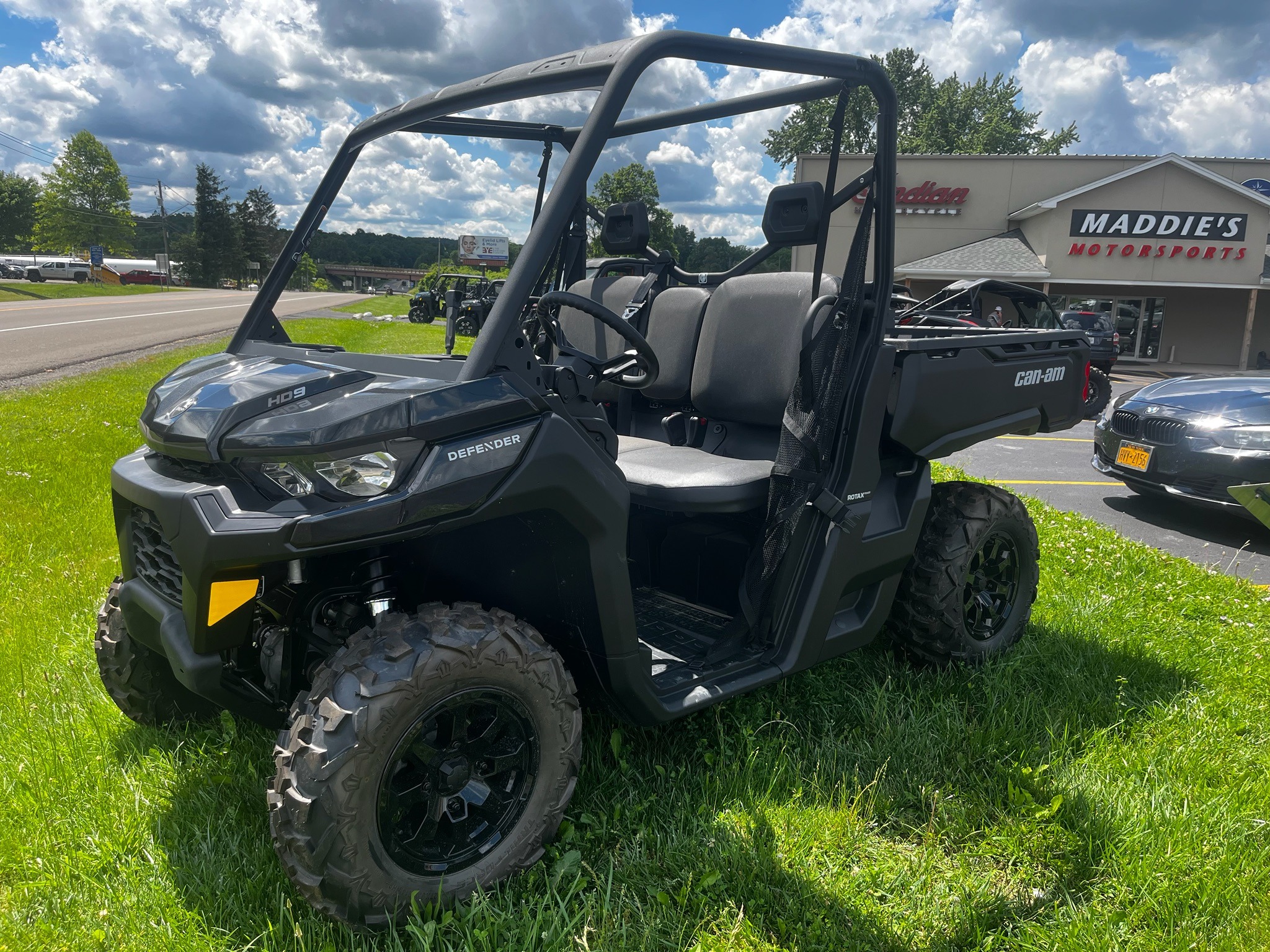 2026 Defender XT HD9