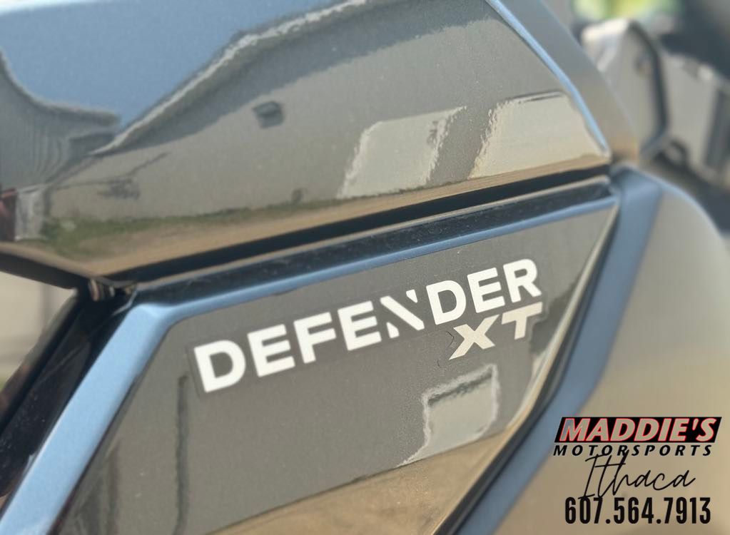 2025 Can-Am™ Defender XT HD10 2