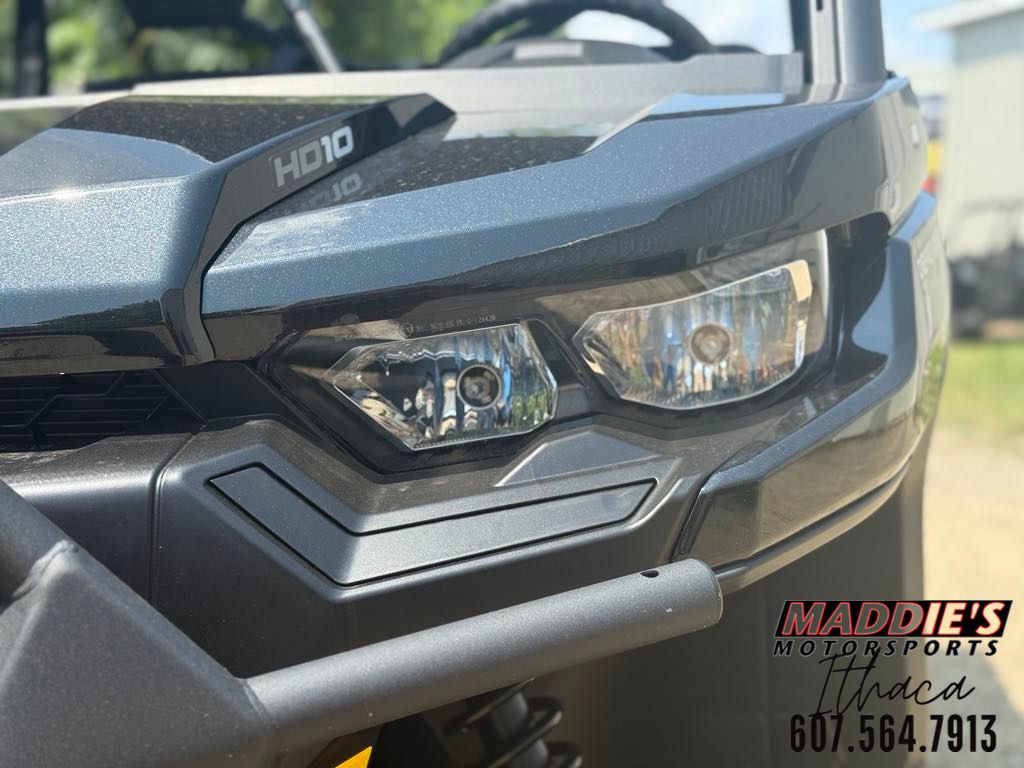 2025 Can-Am™ Defender XT HD10 7