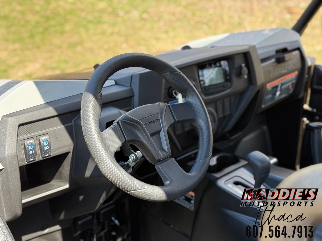 2025 Kawasaki Teryx4 S LE 8