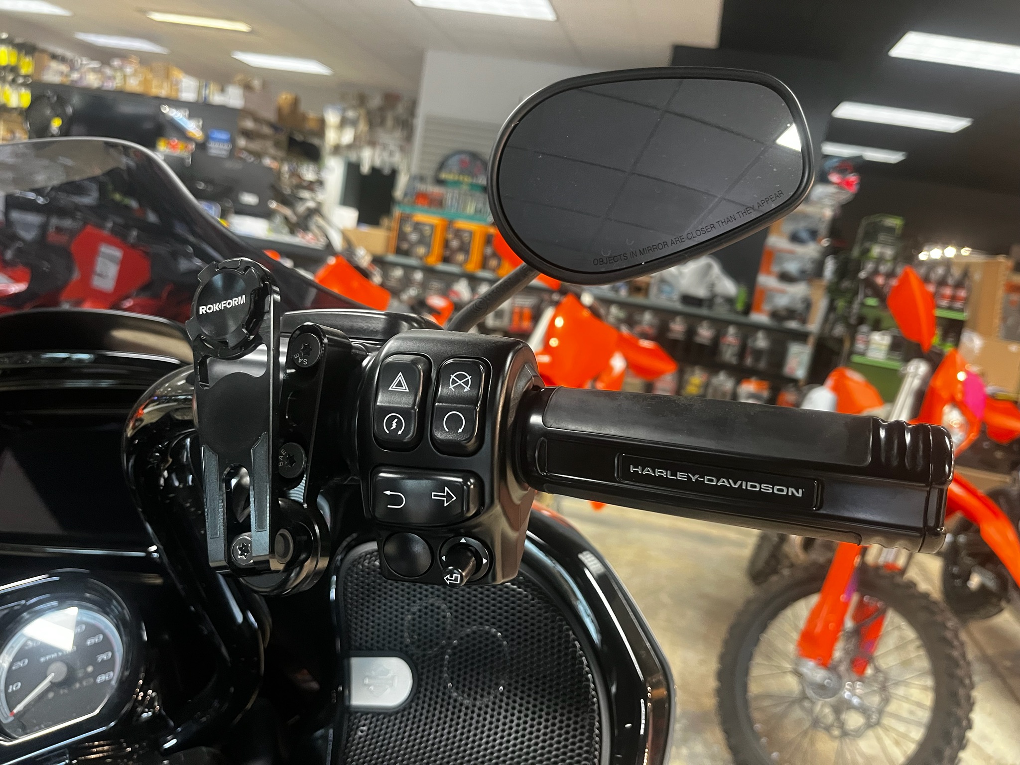 2021 Harley-Davidson Road Glide® Limited 8