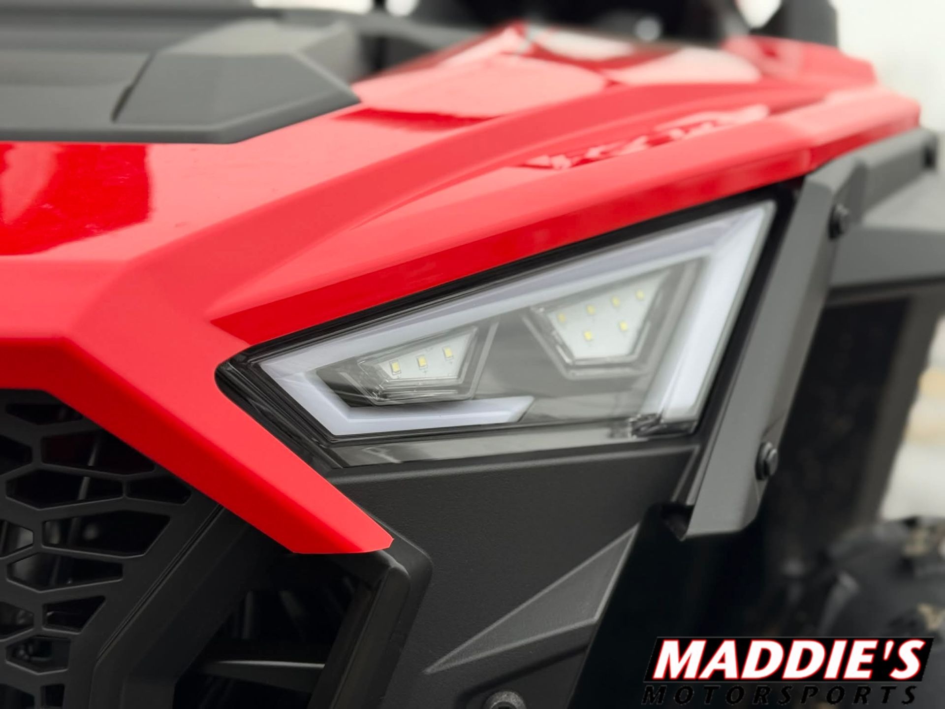 2026 Polaris RZR 200 EFI 6