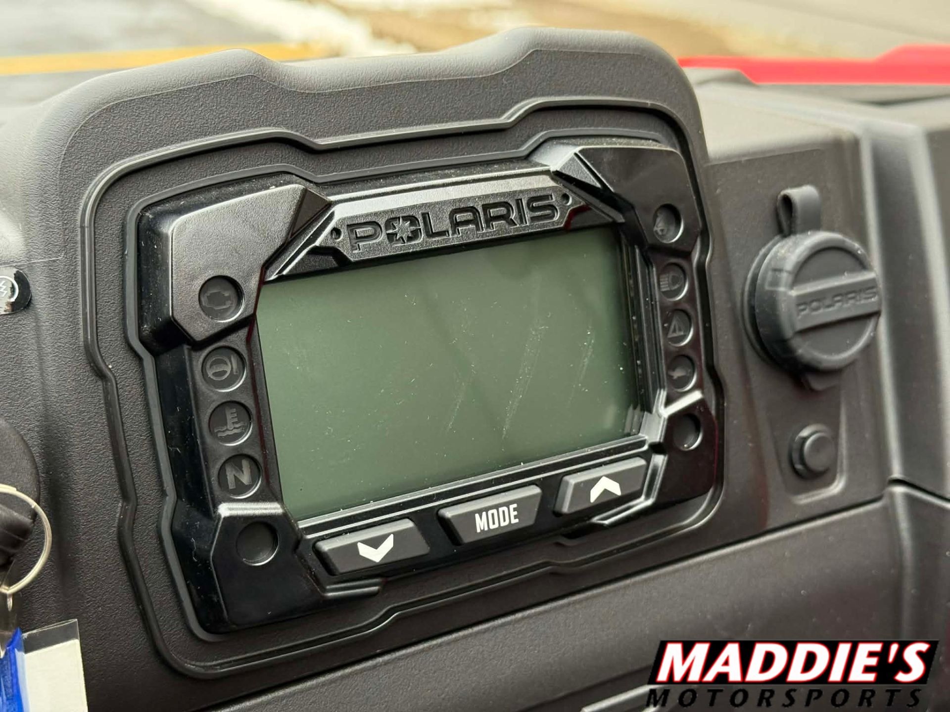 2026 Polaris RZR 200 EFI 10