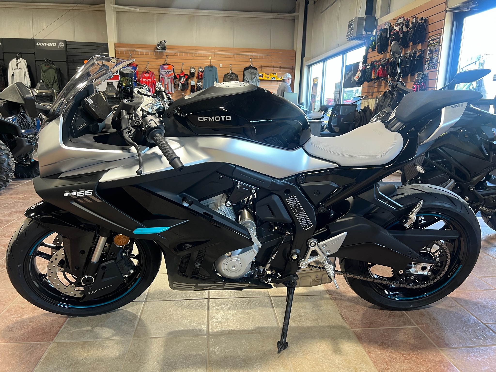 2026 CFMOTO 675SS, Western NY | New Motorcycles for Sale: Specs
