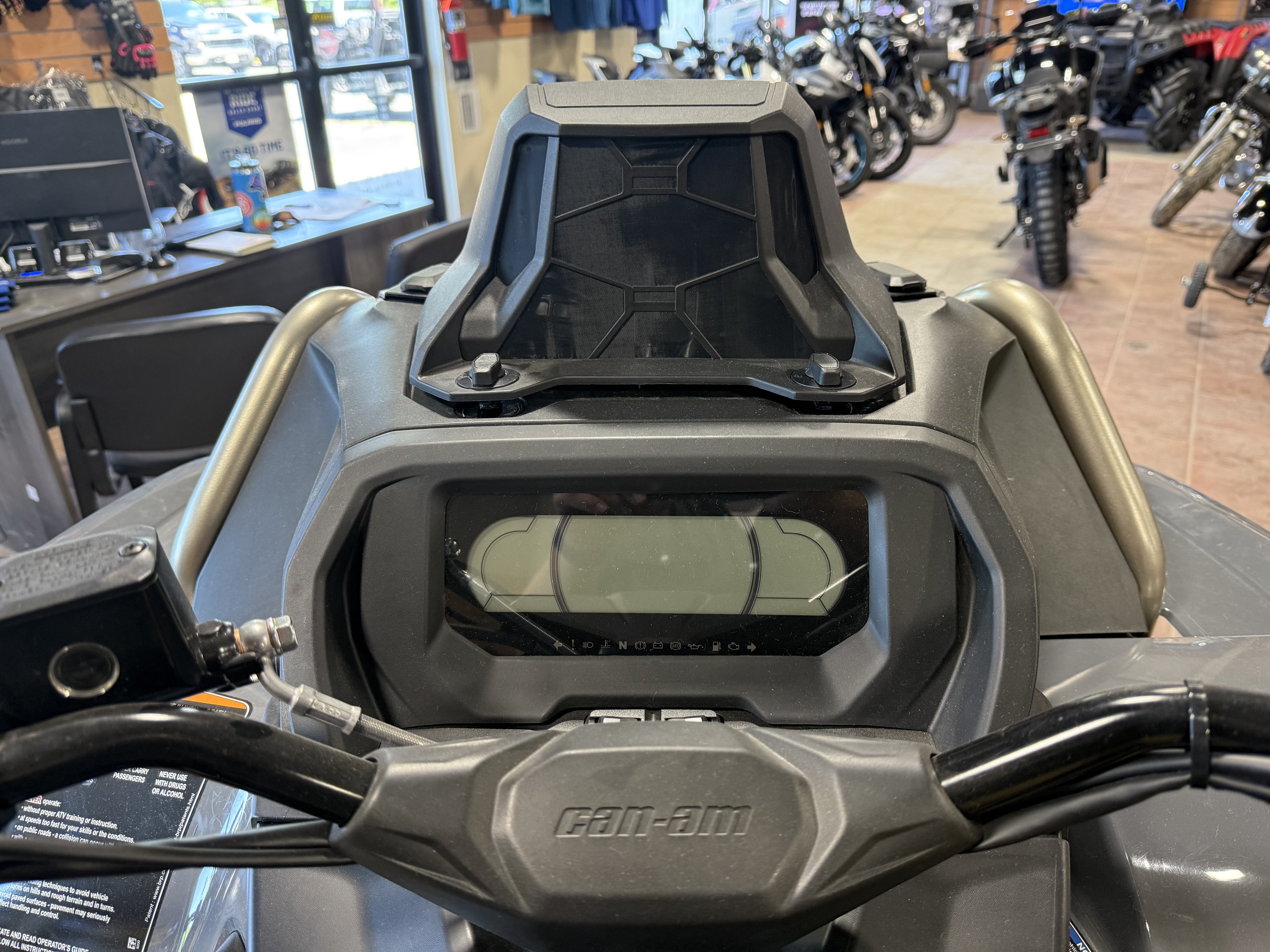 2026 Can-Am™ Outlander X MR 850 5