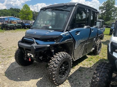 2026 Can-Am™ Defender MAX Limited HD11 1