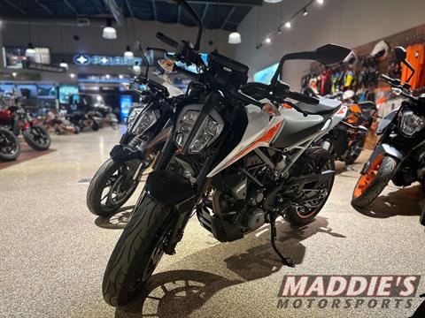 New 2022 KTM 390 Duke | Motorcycles in Dansville NY New 2022 KTM 390 Duke | Motorcycles in Dansville NY