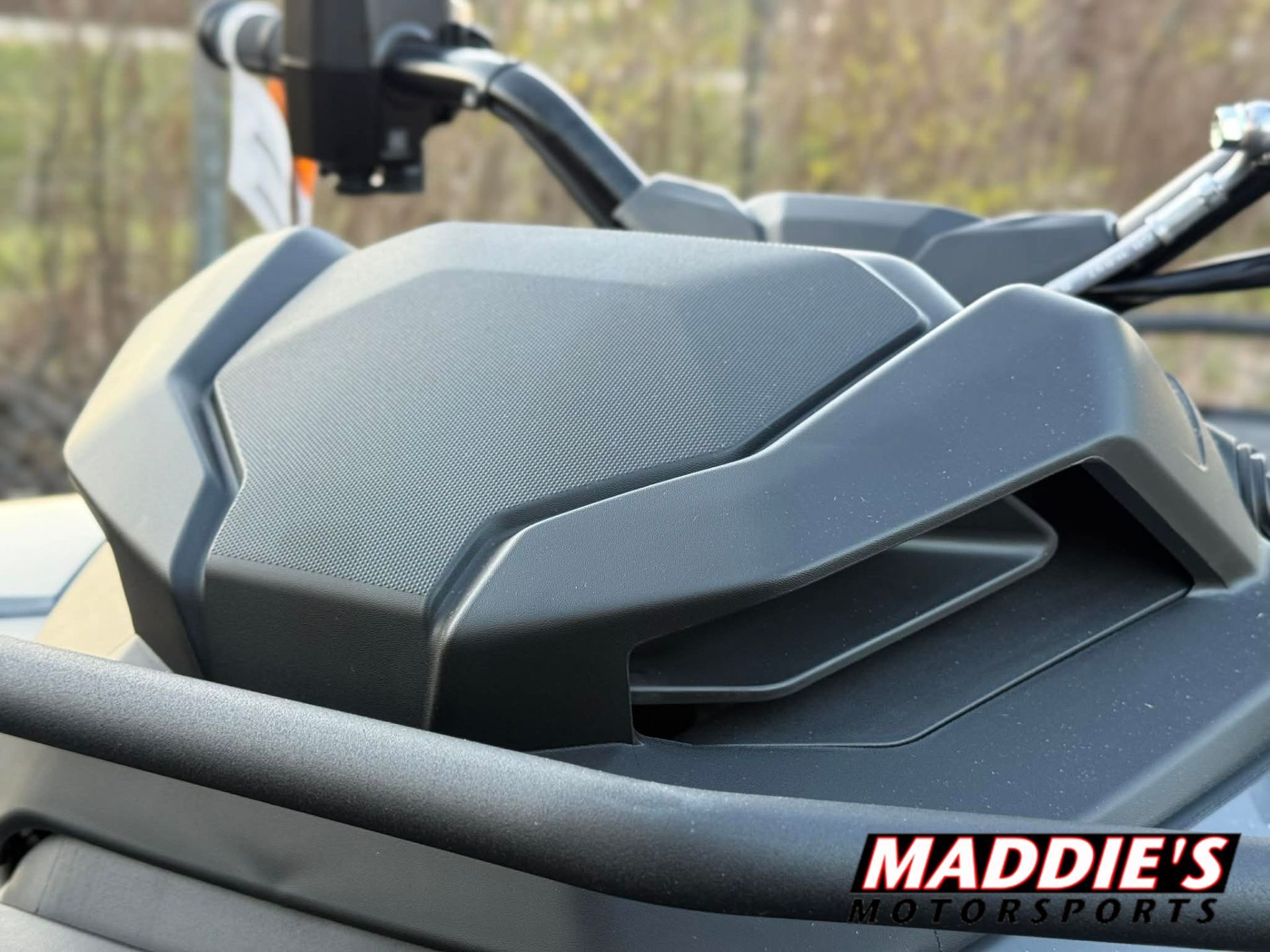 2026 Can-Am™ Outlander 500 8