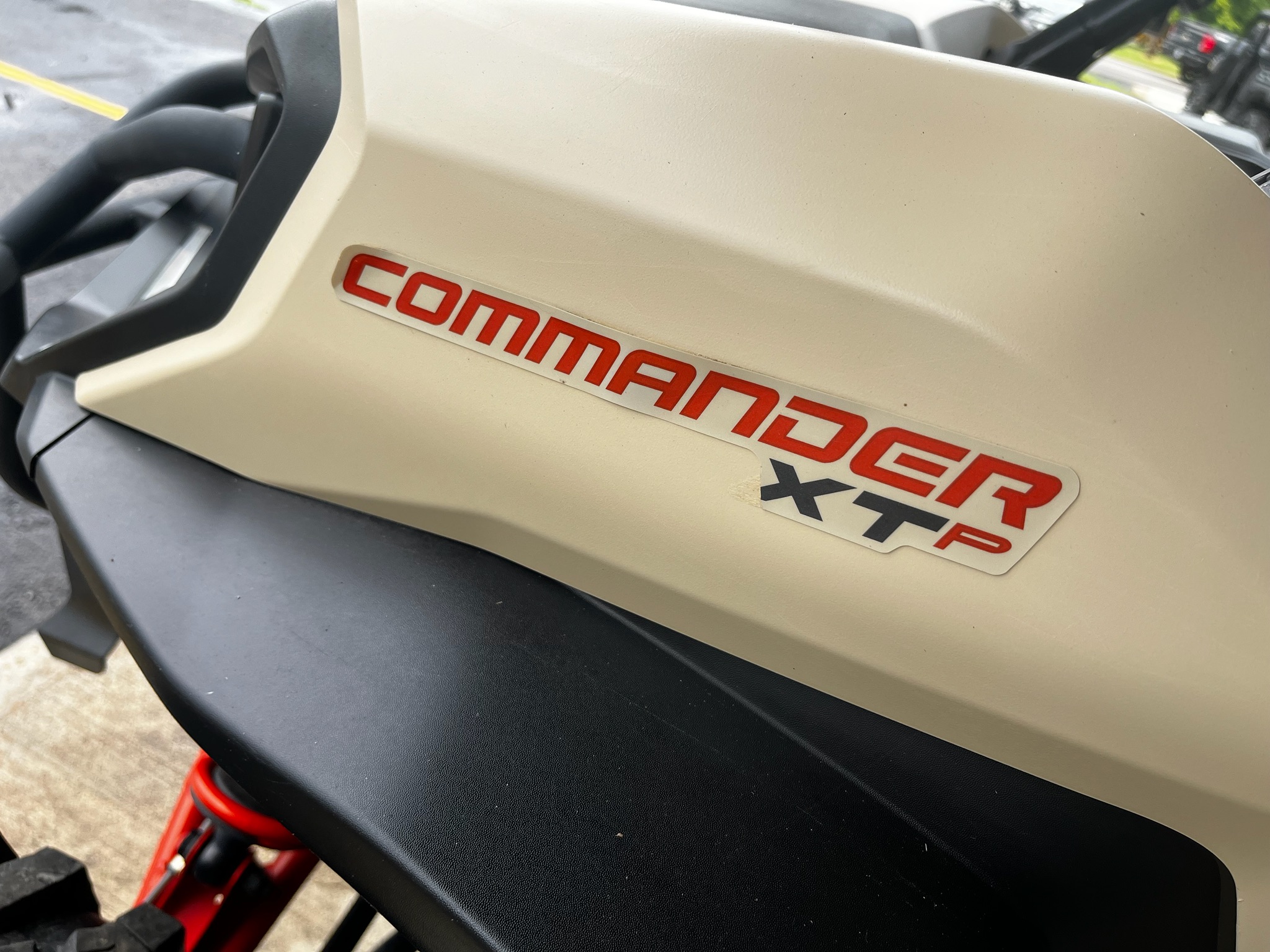 2023 Can-Am™ Commander XT-P 2