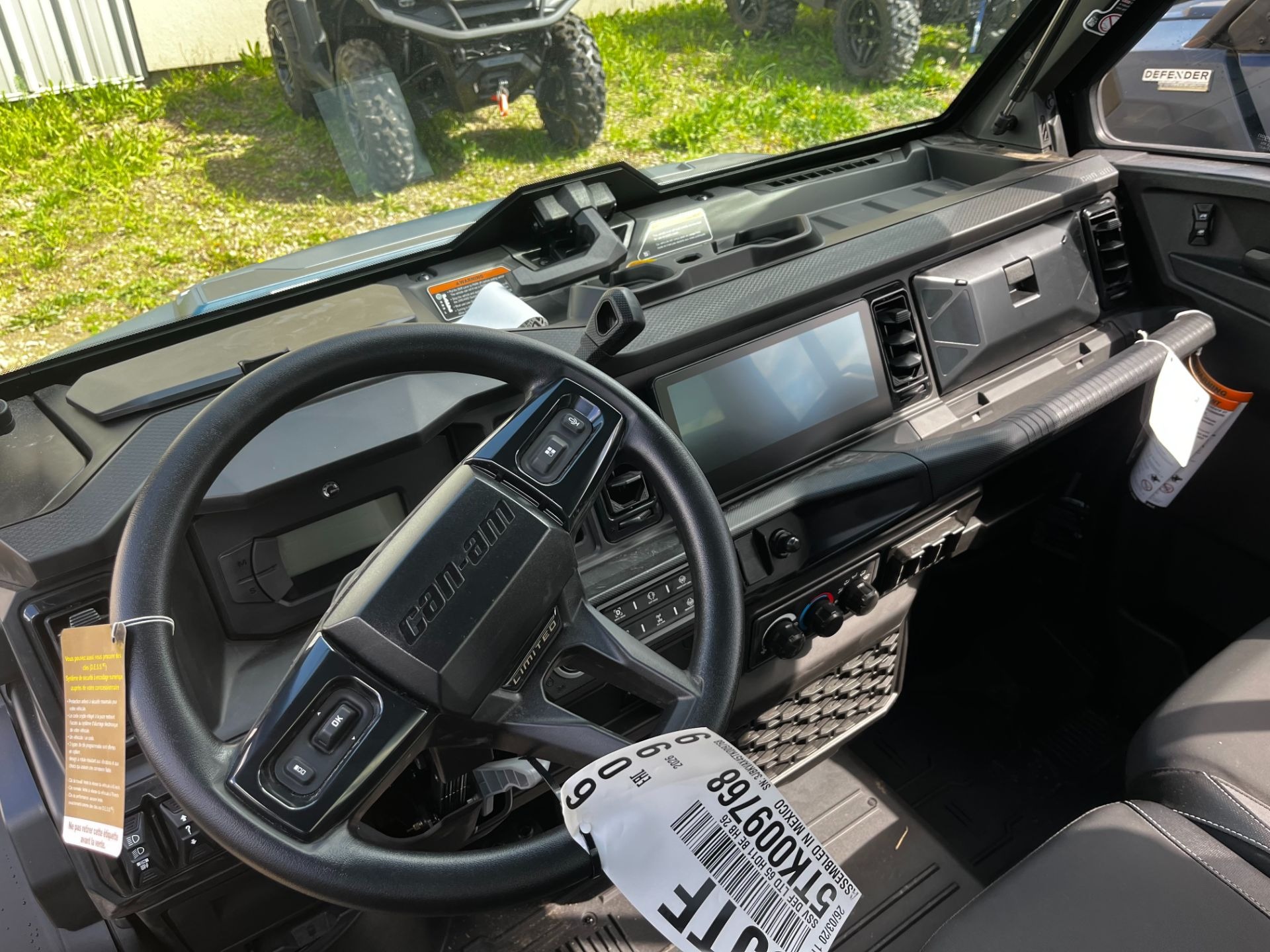 2026 Can-Am™ Defender Limited HD11 5