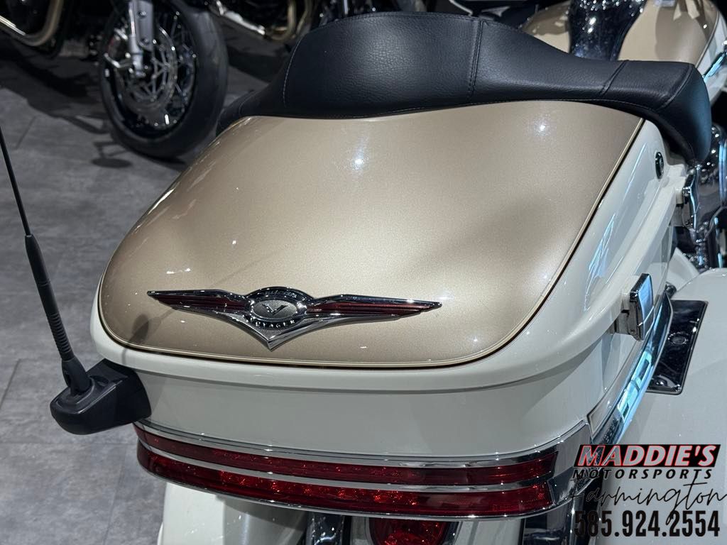 Used 2012 Kawasaki Vulcan® 1700 Voyager® Metallic Graystone