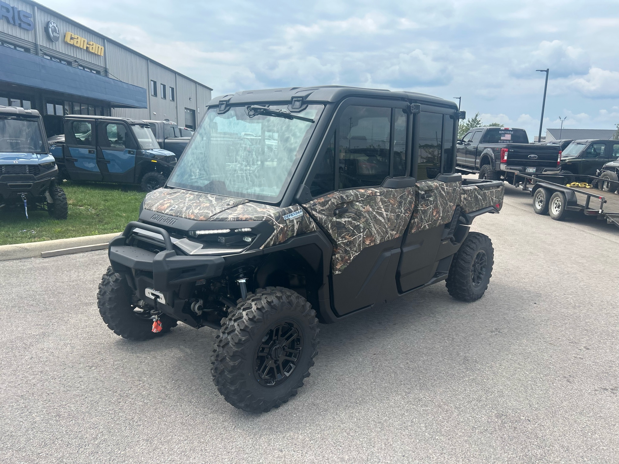 2026 Can-Am Defender MAX Limited HD11