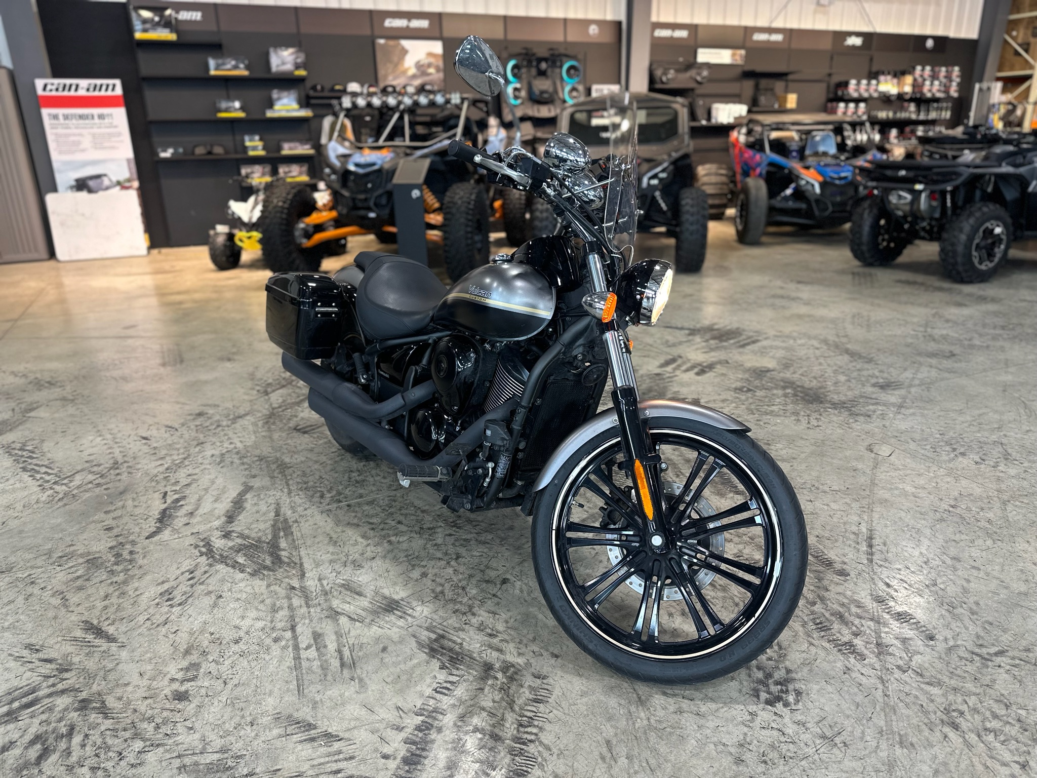 2020 Kawasaki Vulcan 900 Custom 1