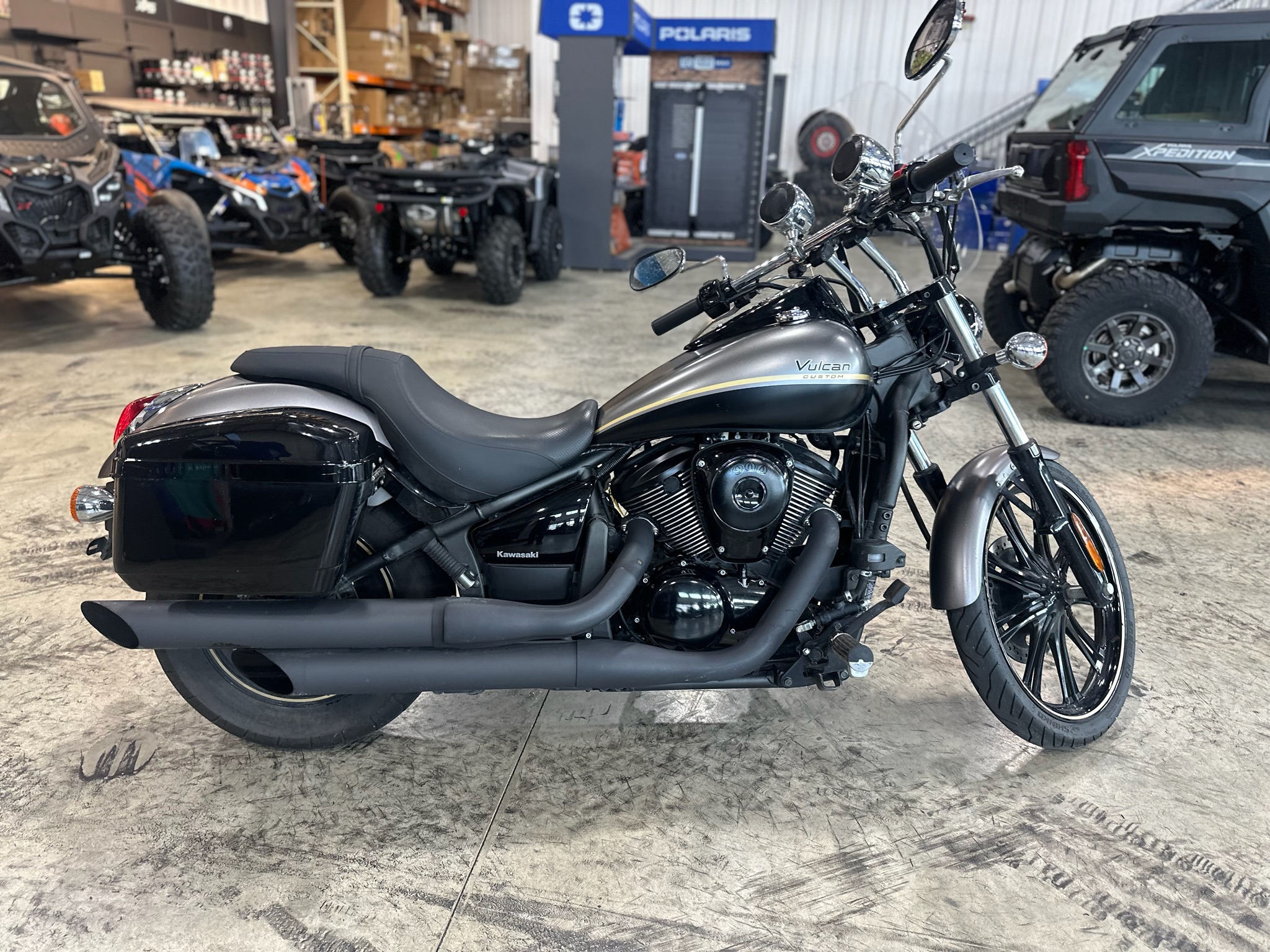 2020 Kawasaki Vulcan 900 Custom 3
