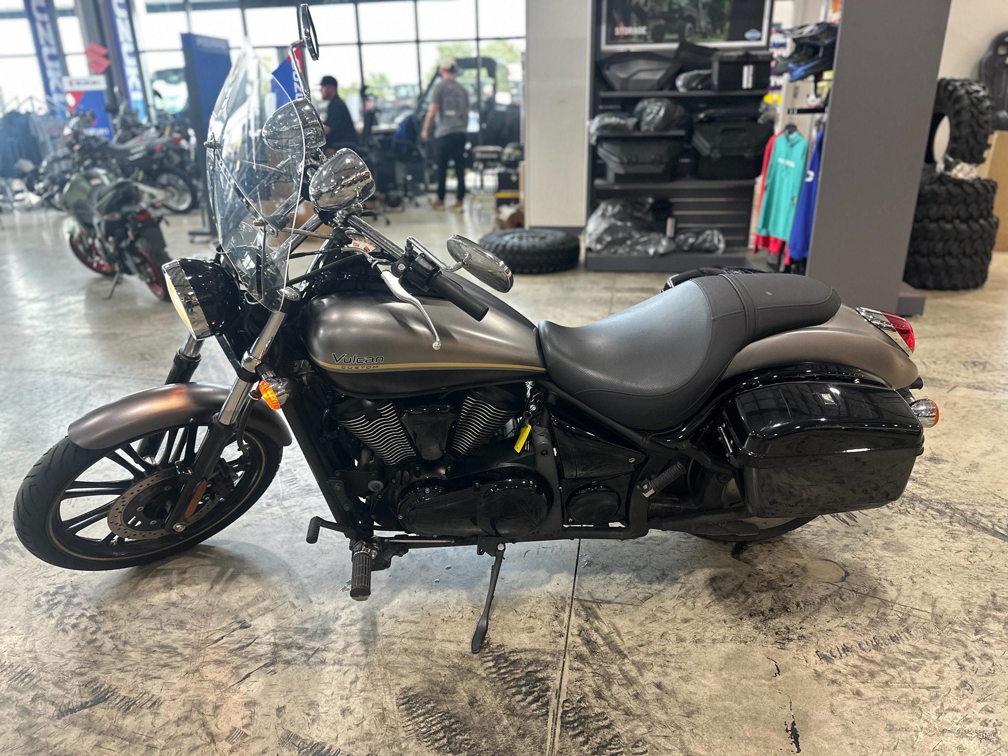 2020 Kawasaki Vulcan 900 Custom 6
