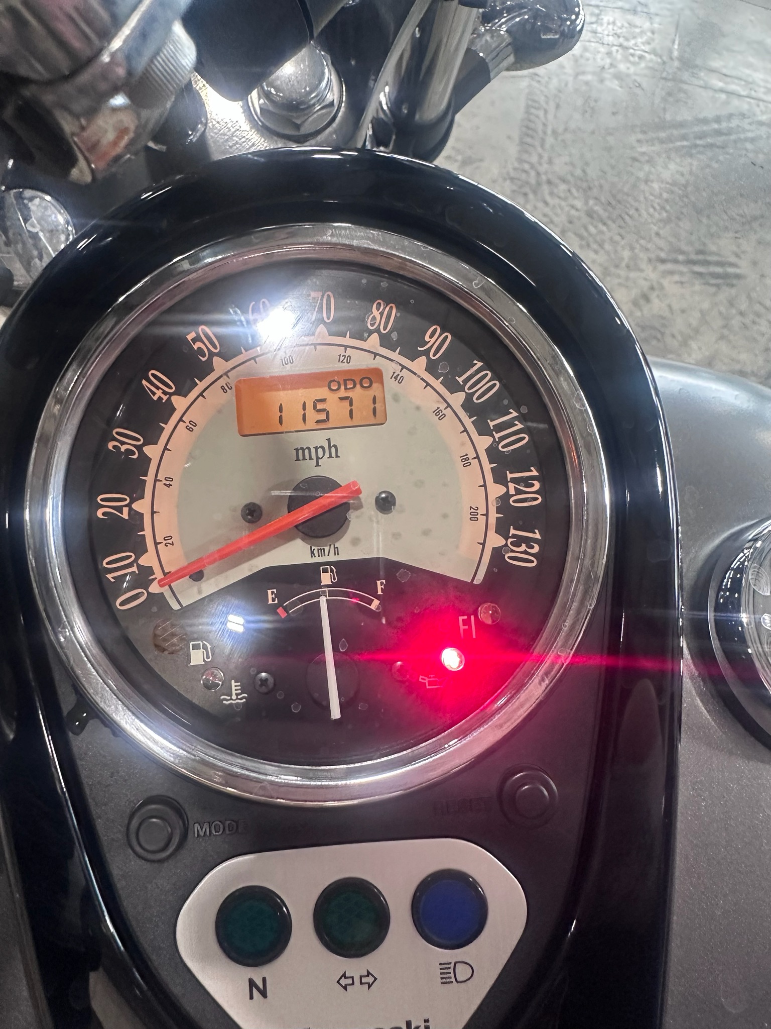 2020 Kawasaki Vulcan 900 Custom 2
