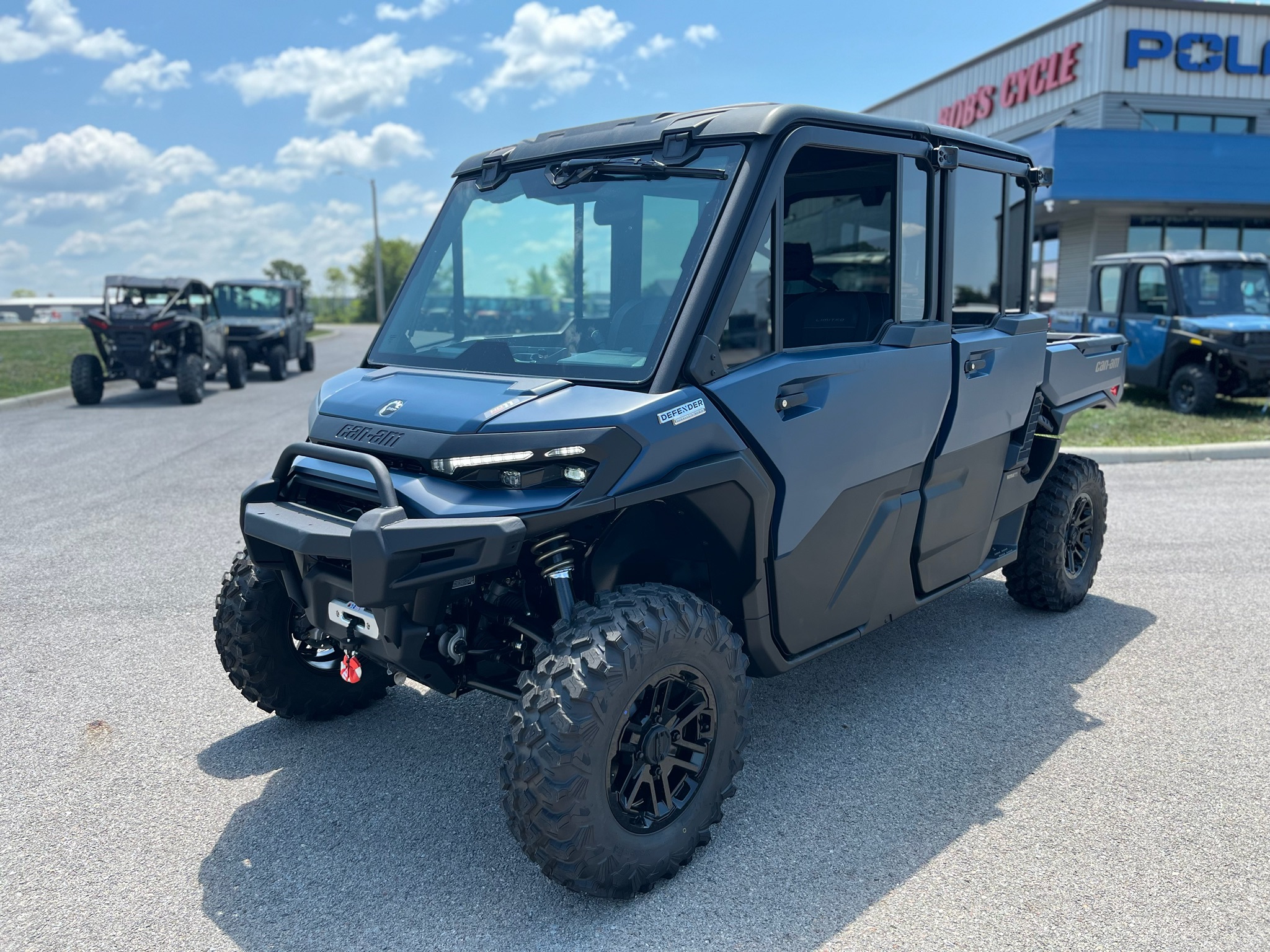 2026 Can-Am Defender MAX Limited HD11