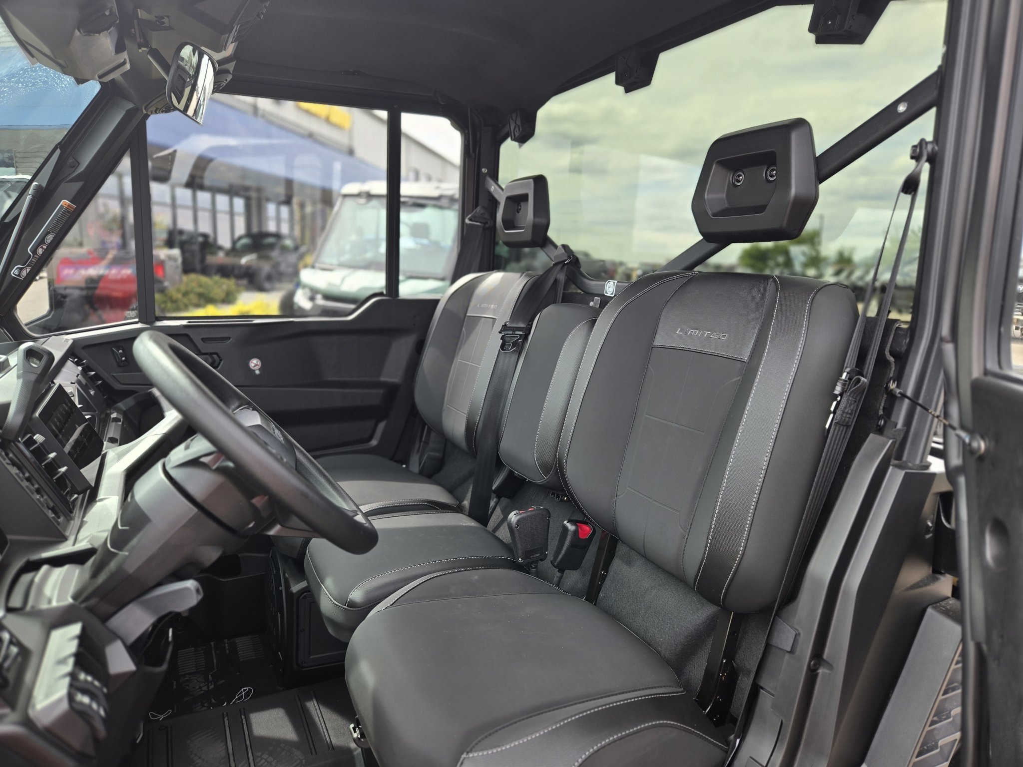 2027 Can-Am™ Defender Limited HD11 6