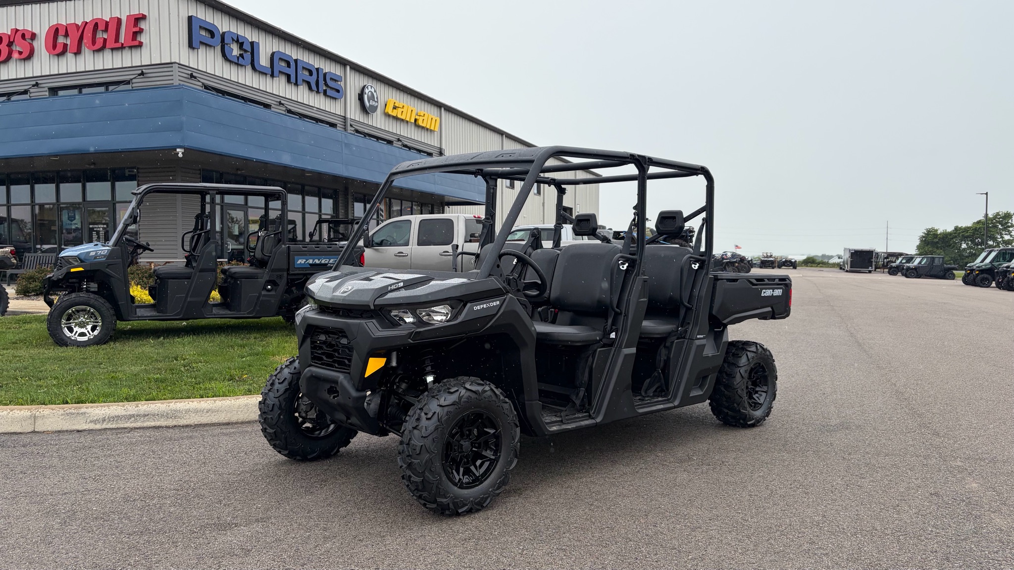 2026 Can-Am Defender MAX DPS HD9
