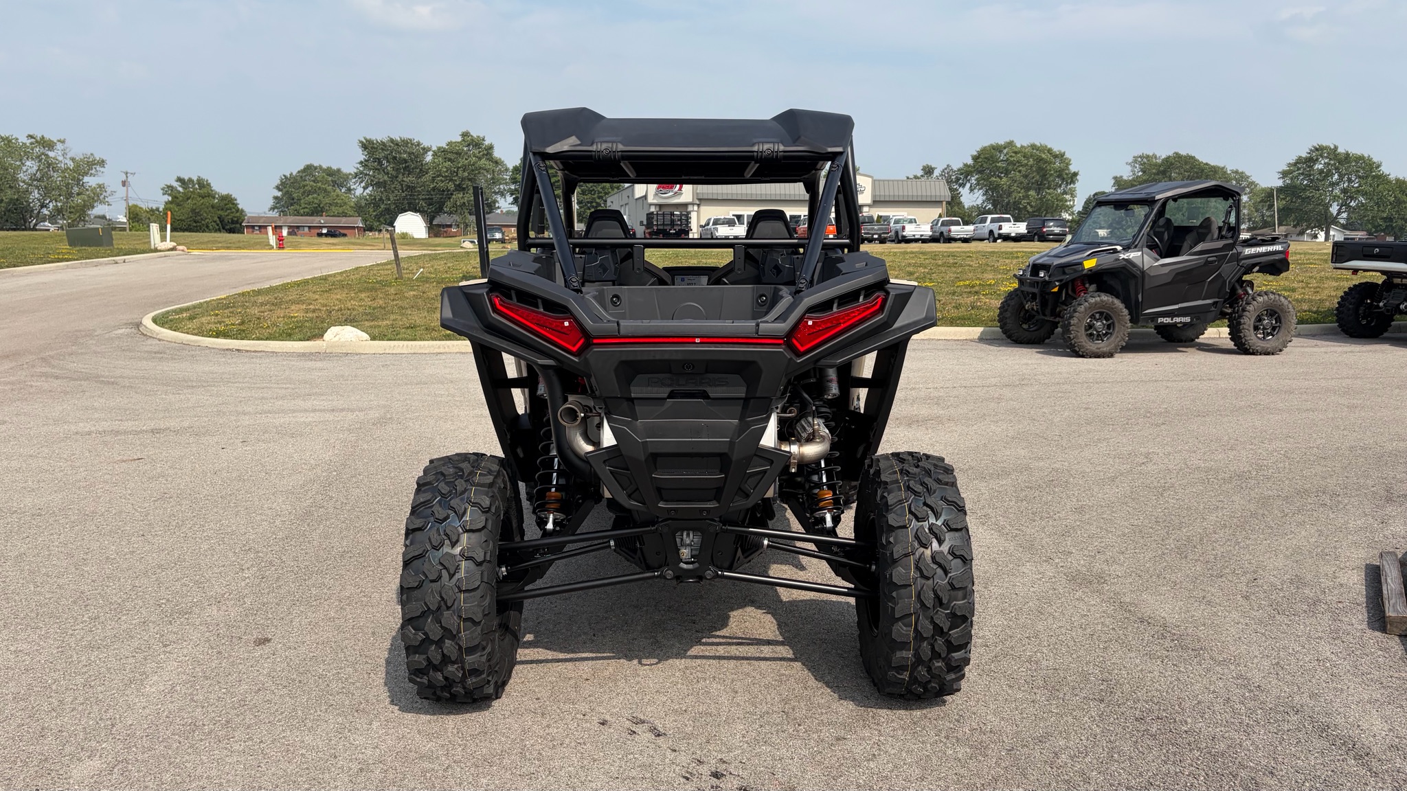 2026 Polaris RZR XP 1000 Ultimate 4