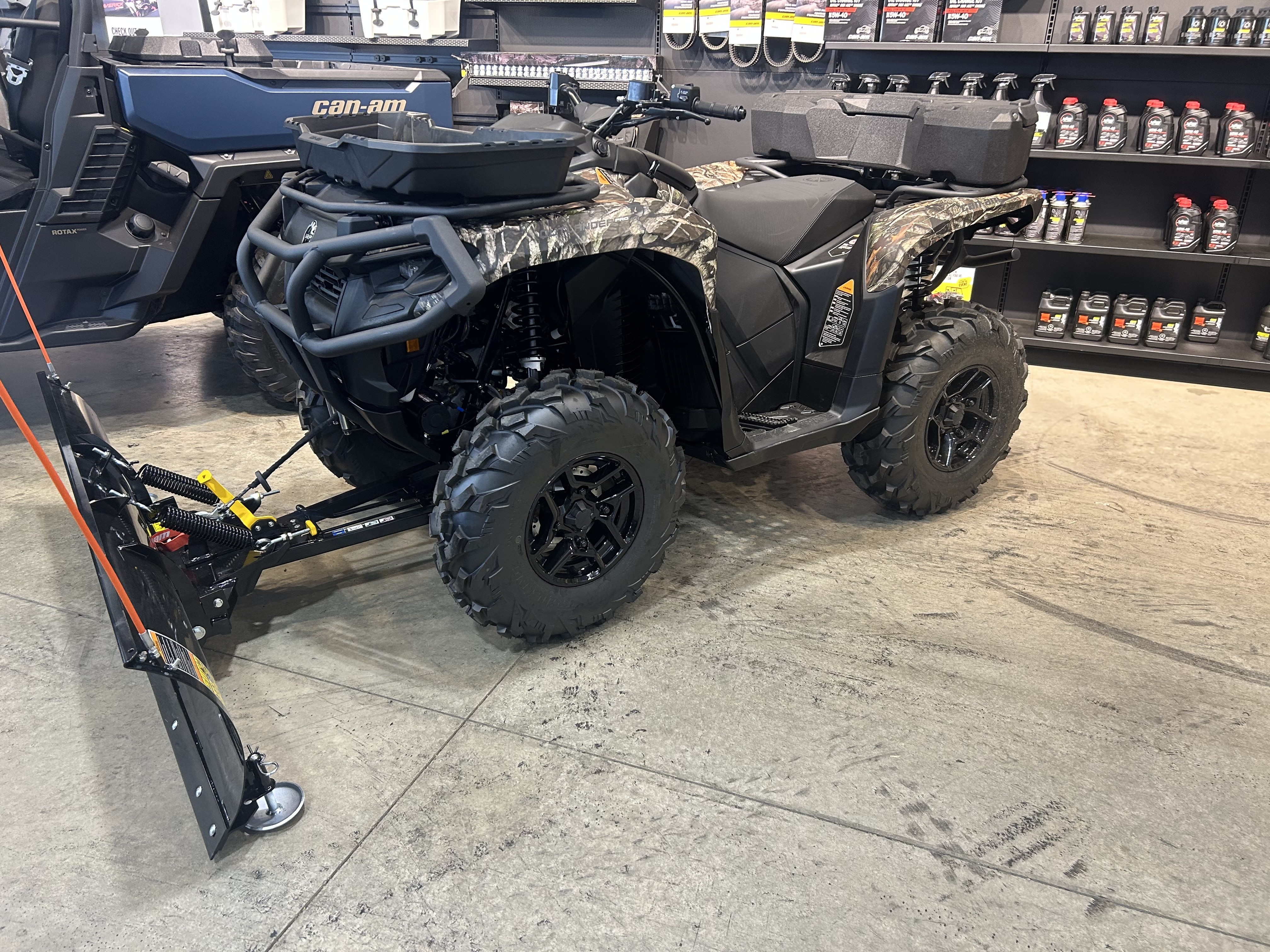 2026 Can-Am Outlander PRO Hunting Edition HD7