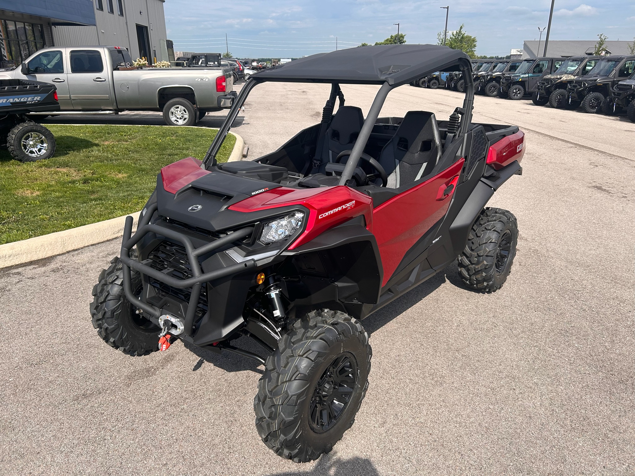 2026 Can-Am Commander XT 1000R