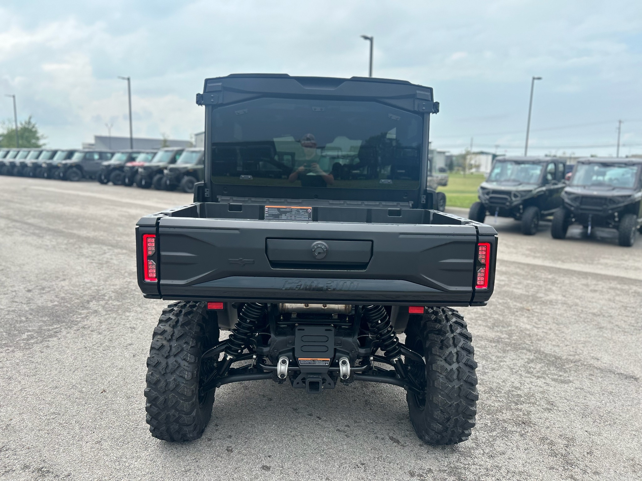 2026 Can-Am™ Defender MAX Lone Star CAB HD11 5