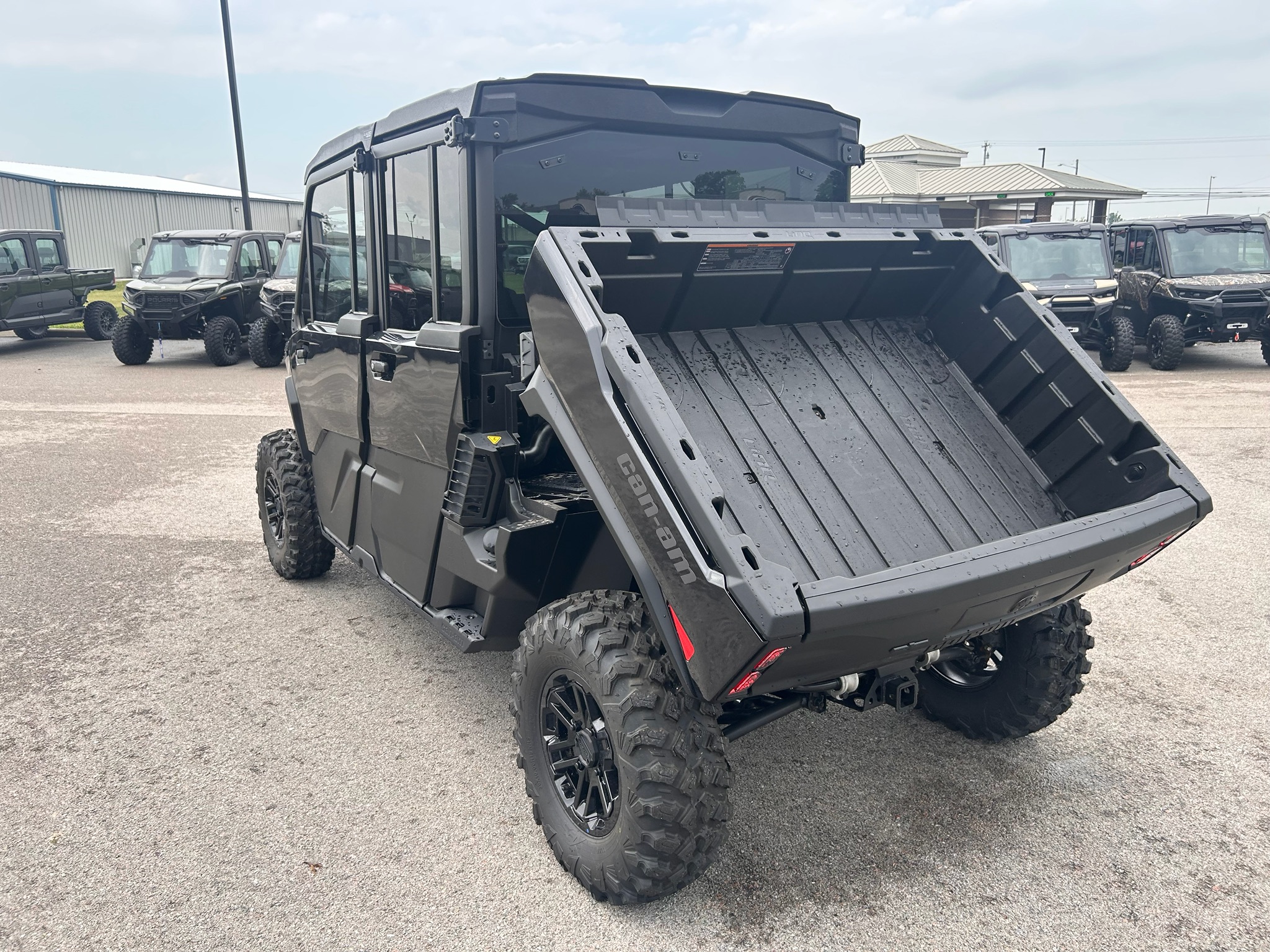 2026 Can-Am™ Defender MAX Lone Star CAB HD11 6