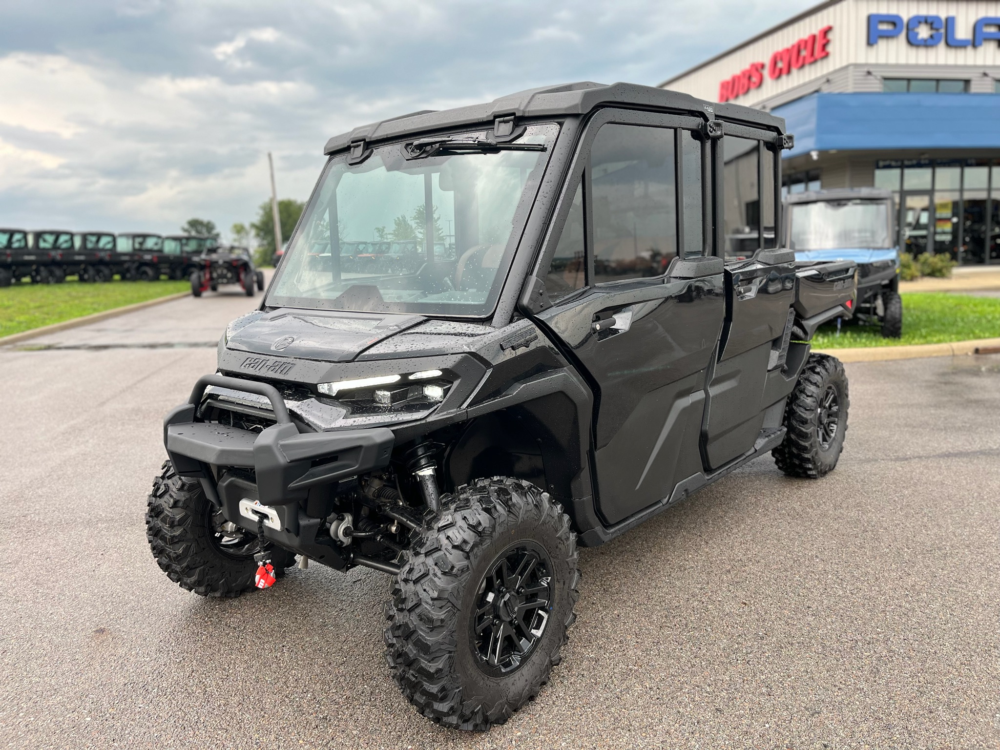 2026 Can-Am Defender MAX Lone Star CAB HD11