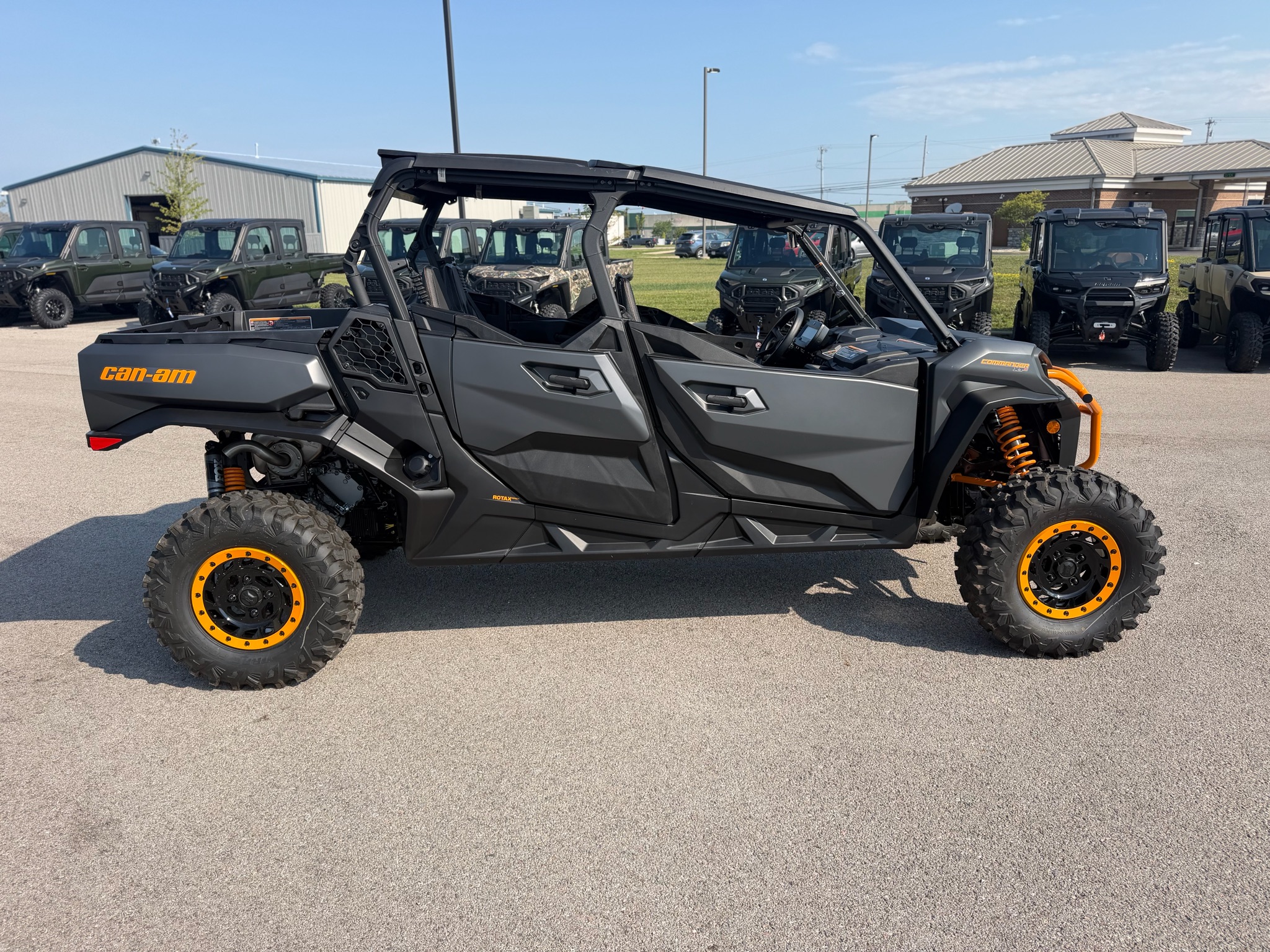 2026 Can-Am™ Commander MAX XT-P 3