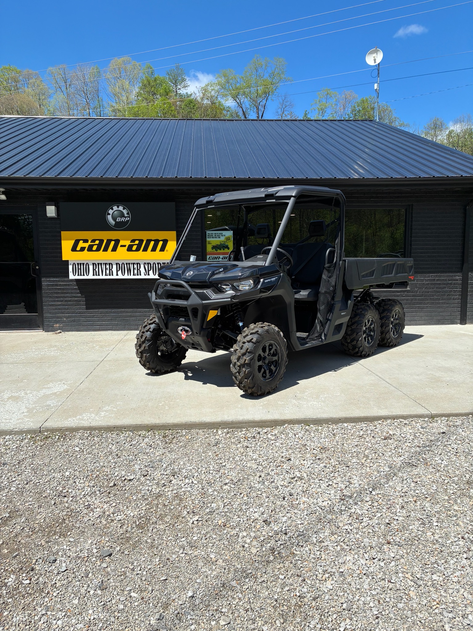 2026 Can-Am™ Defender 6x6 XT 1