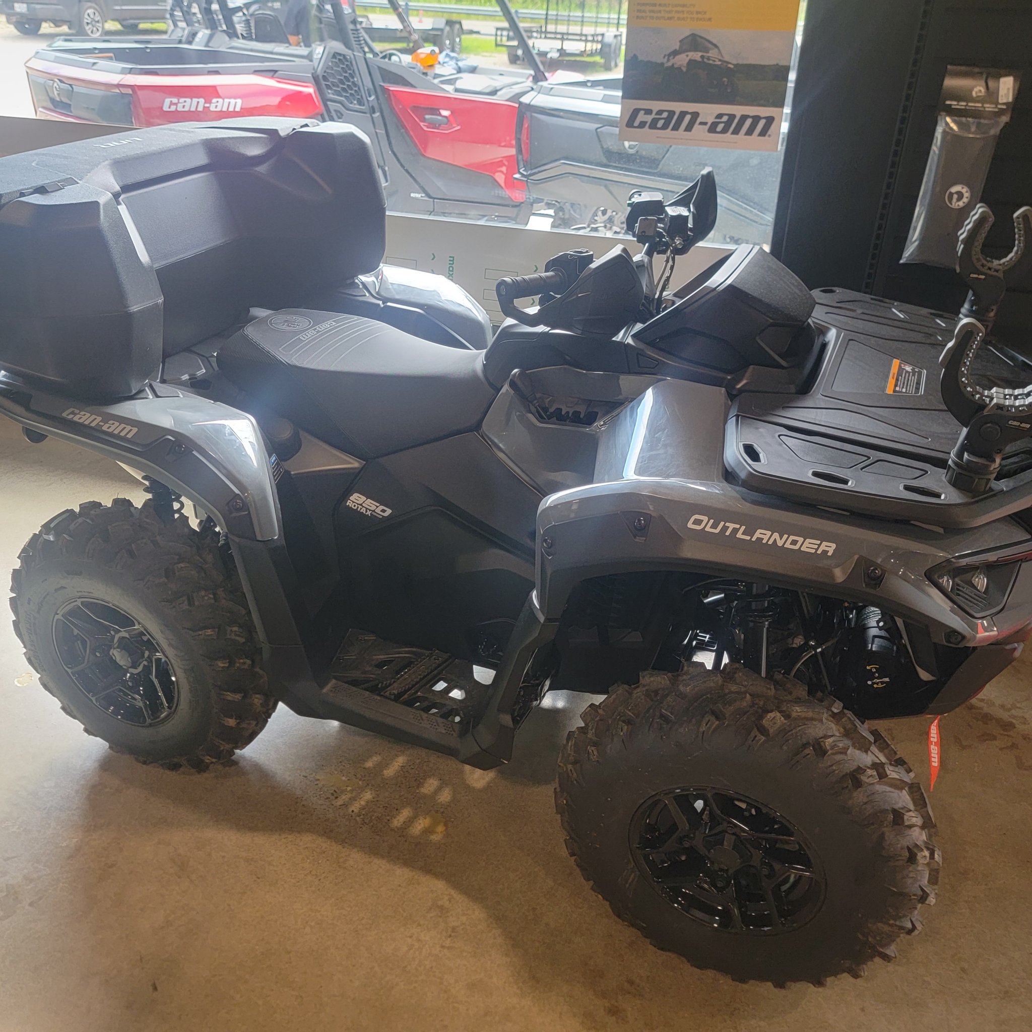 2026 Can-Am™ Outlander DPS 850 5