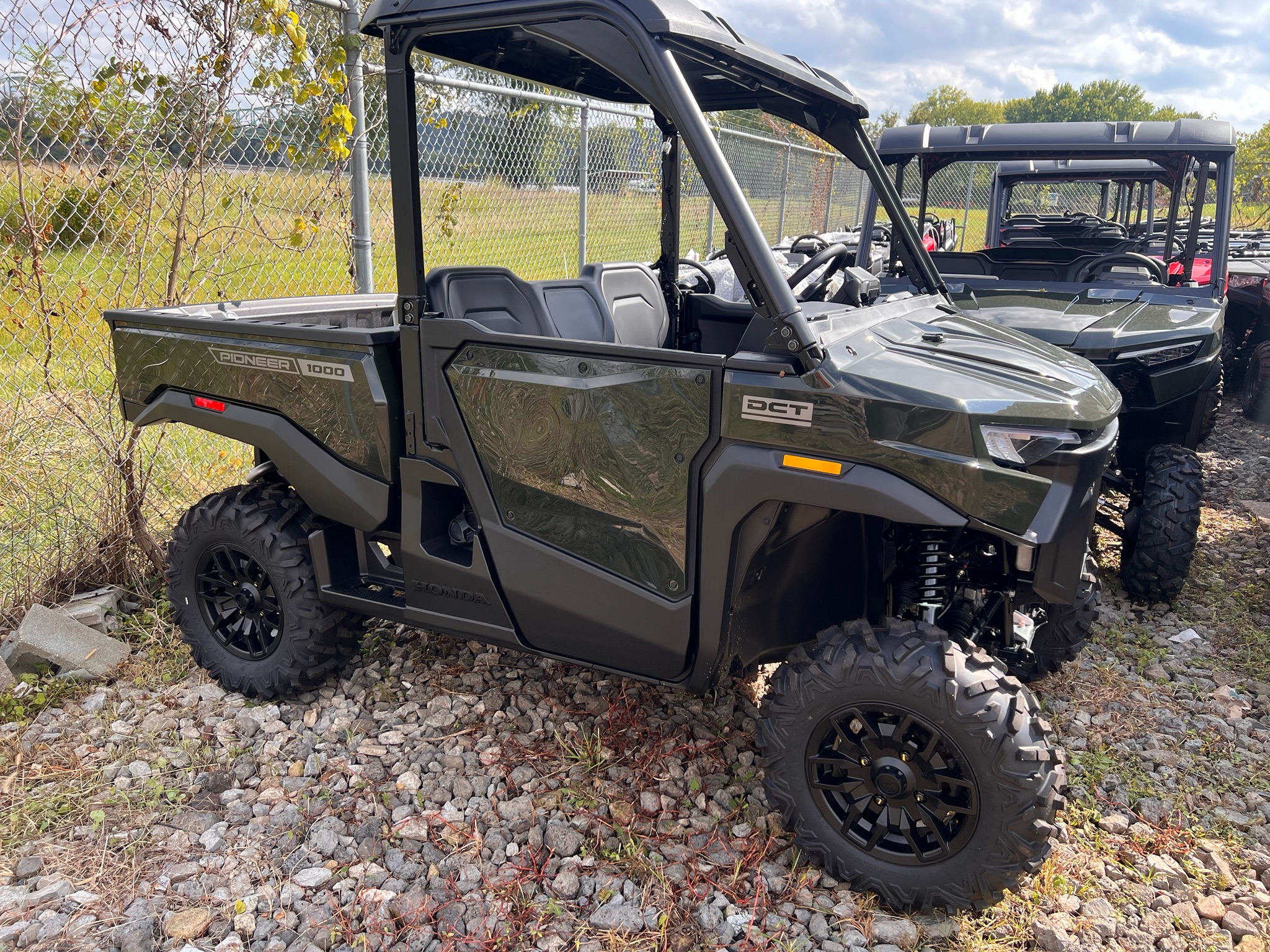 2026 Pioneer 1000 Deluxe