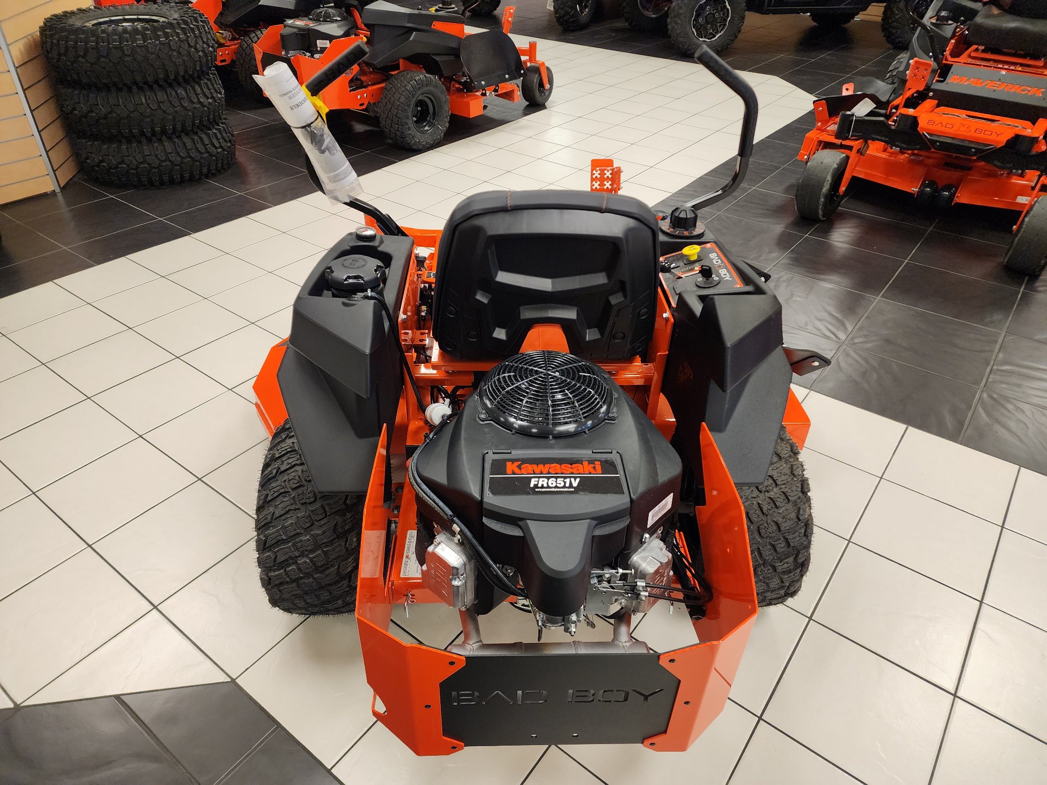 New Bad Boy Mowers MZ Magnum 60 in. Kawasaki FR651V 21.5 hp