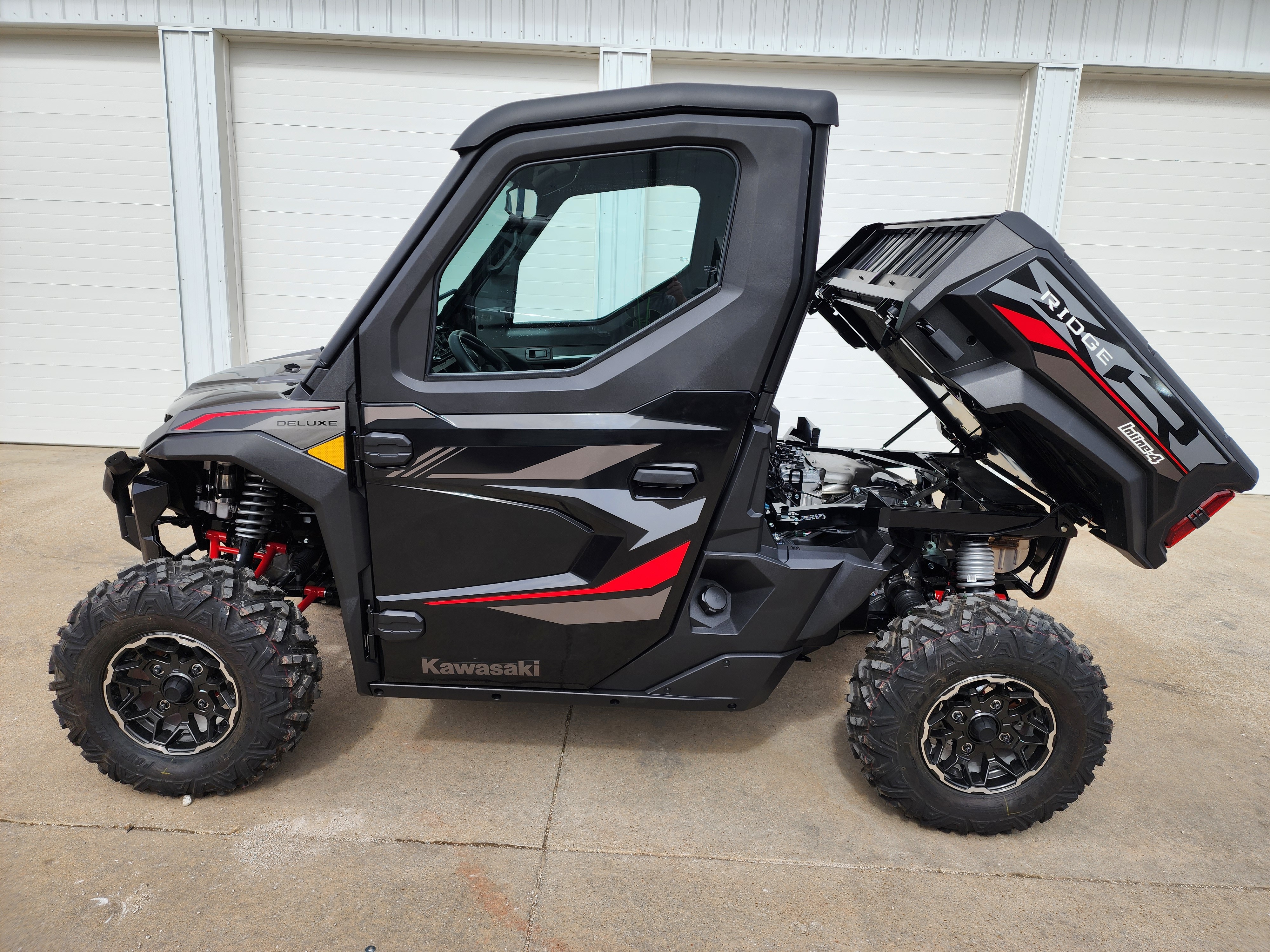 New 2025 Kawasaki RIDGE® XR Deluxe HVAC - Specs, Price, Photos