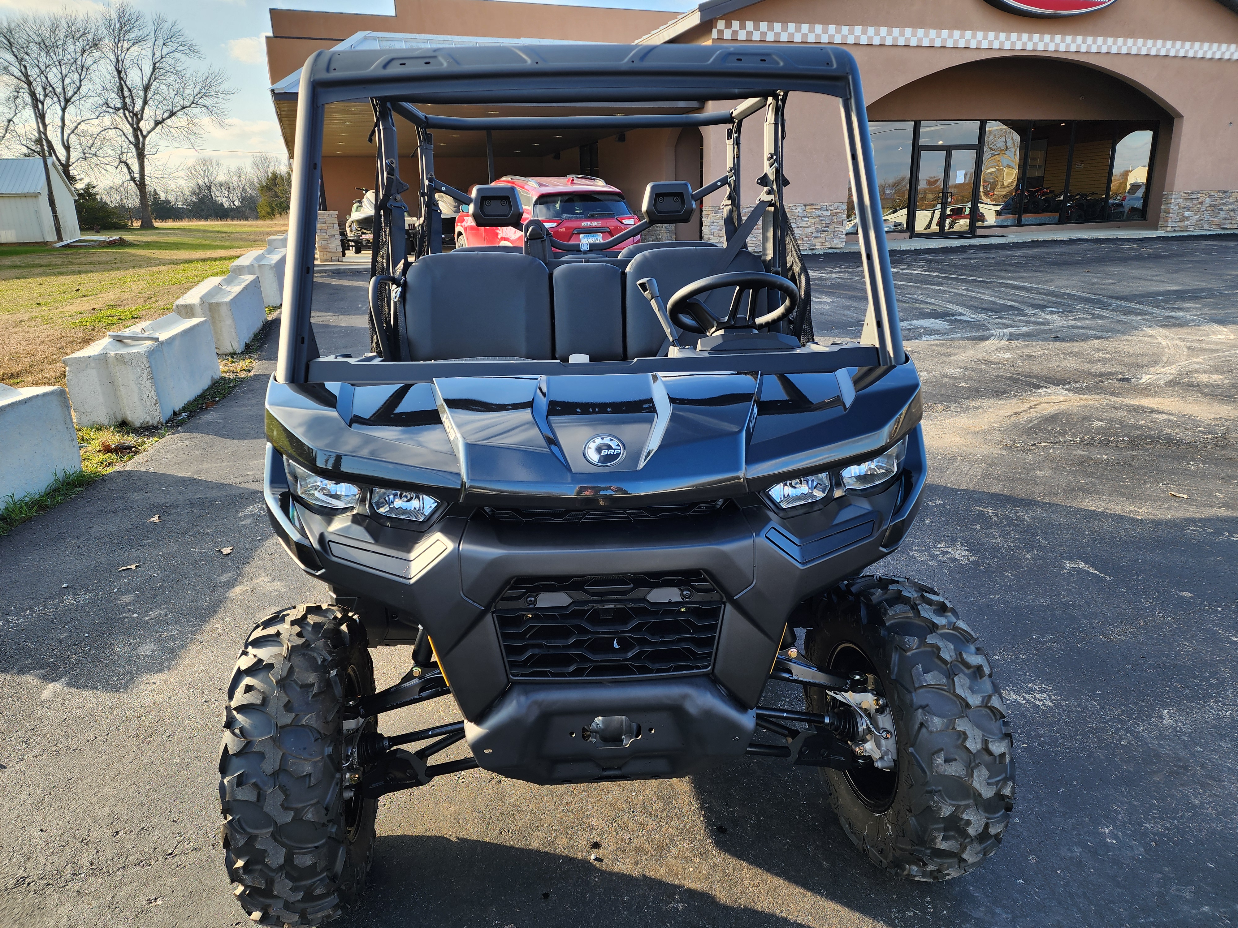 New 2025 Can-Am Defender MAX DPS HD9 - Specs, Price, Photos