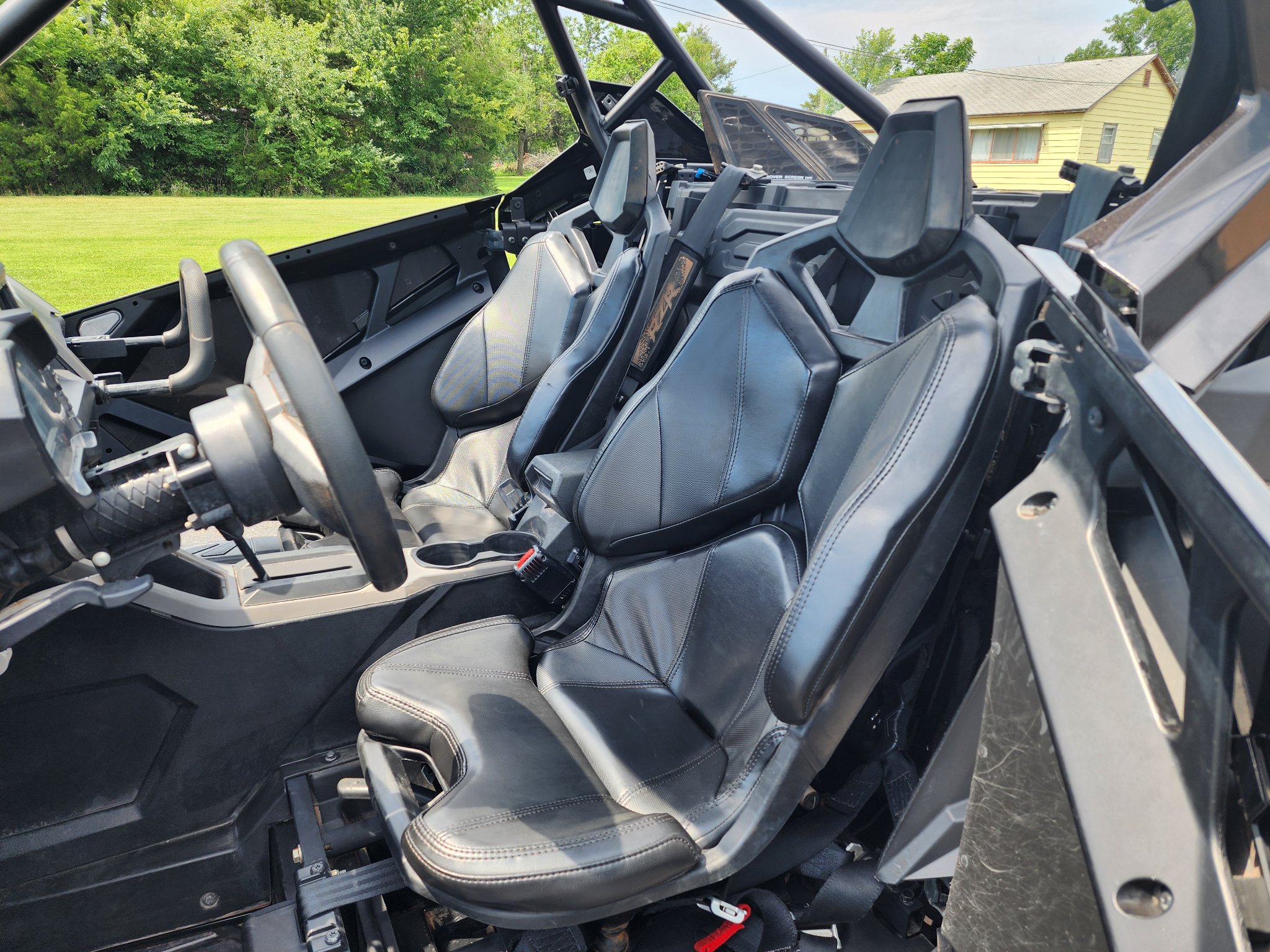 2024 Polaris RZR PRO XP Ultimate 4