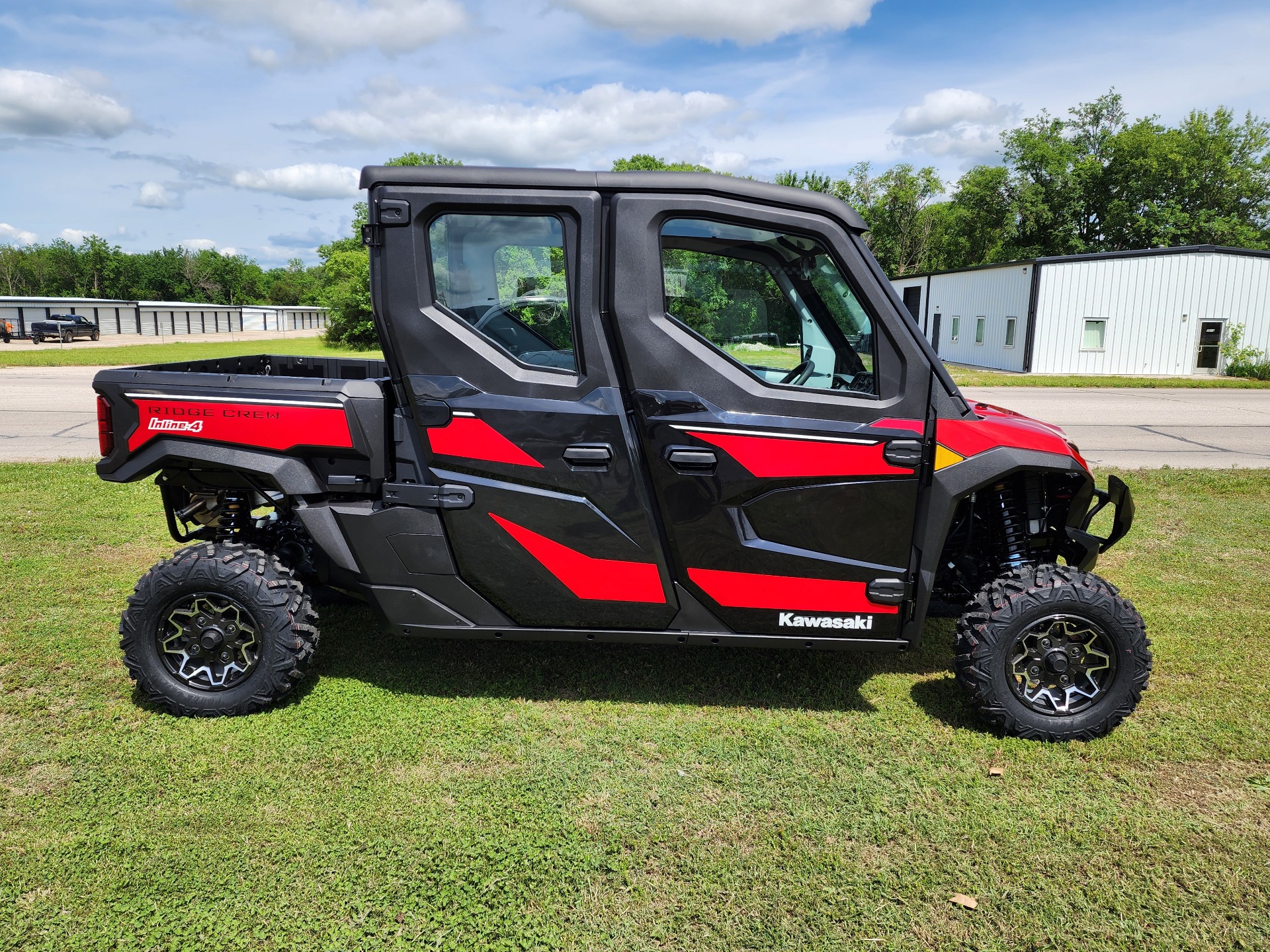 New 2025 Kawasaki RIDGE® CREW HVAC - Specs, Price, Photos