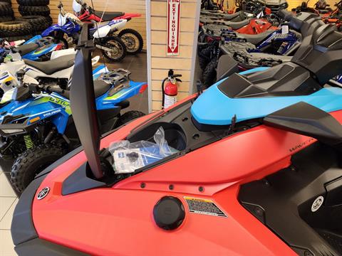 New 2025 Yamaha JetBlaster DLX 3-Up - Specs, Price, Photos