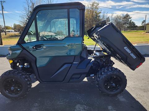 2026 Can-Am Defender DPS CAB