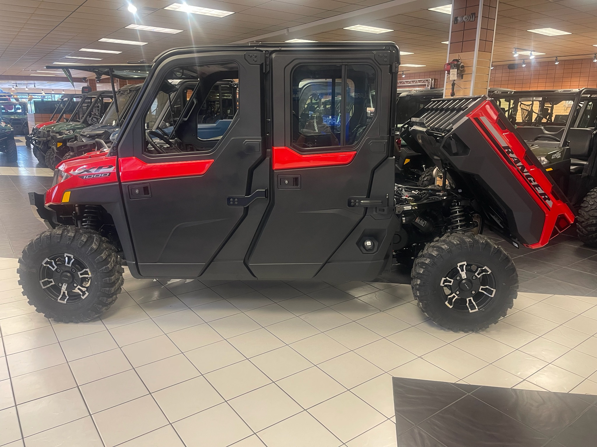 2027 Polaris Ranger Crew XP 1000 NorthStar Premium 8