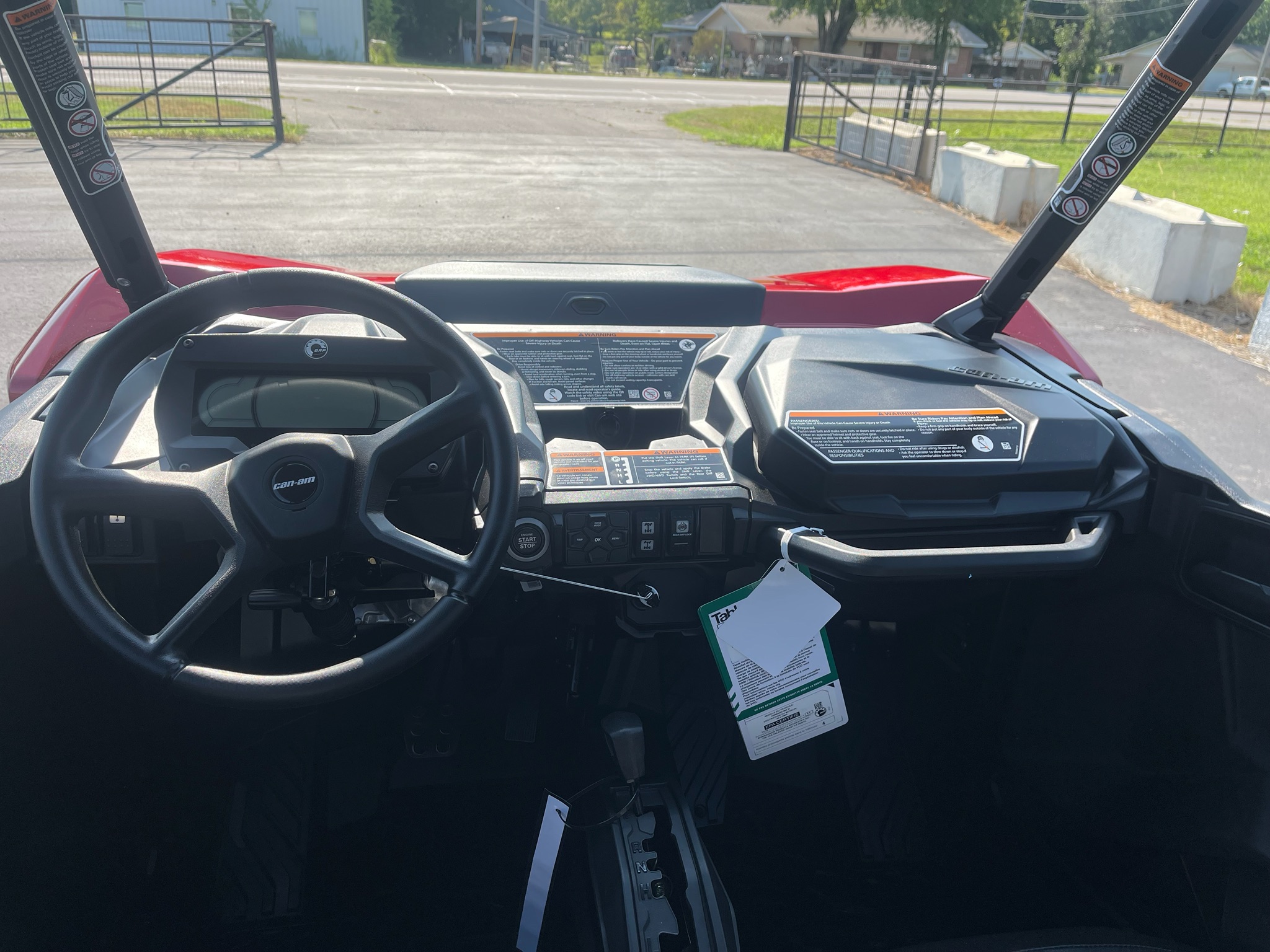 New 2026 Can-Am Commander MAX XT 700 - Specs, Price, Photos